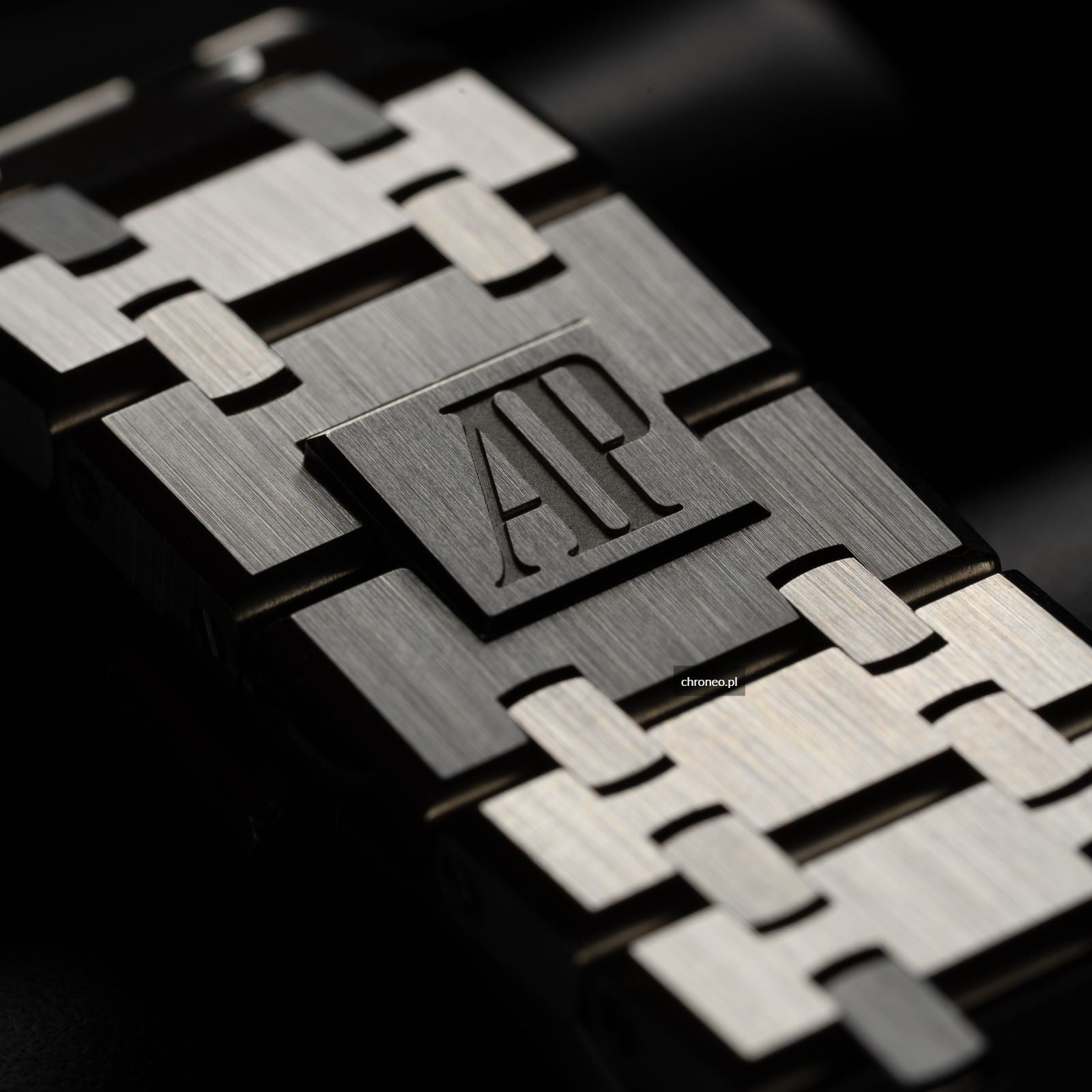 Audemars Piguet Royal Oak 15500ST.OO.1220ST.01