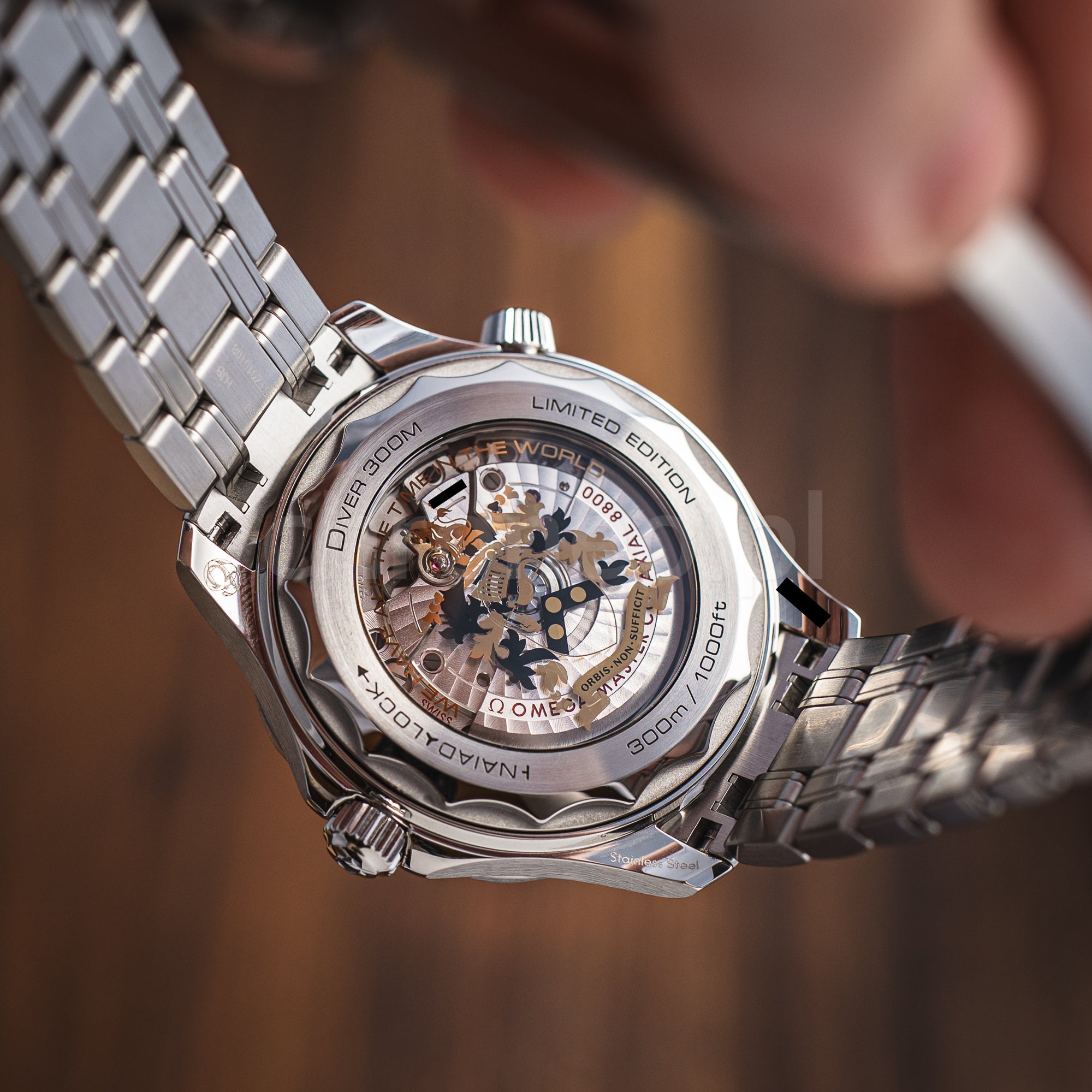 Omega Seamaster Diver 300 M James Bond 210.22.42.20.01.004