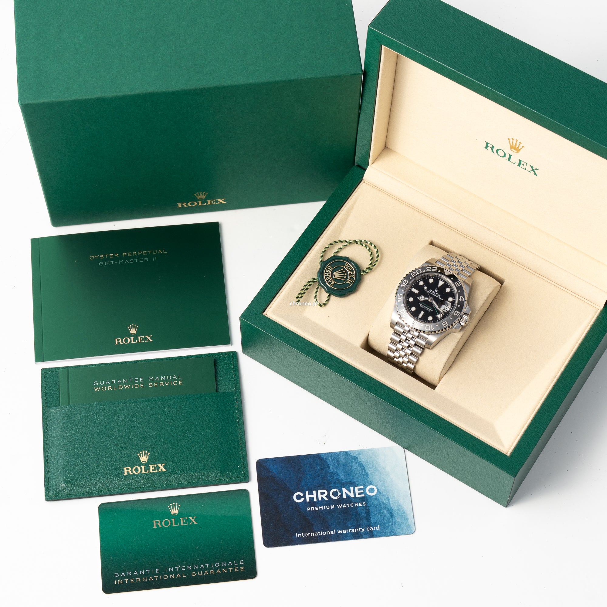 Rolex GMT-Master II 126710GRNR "Bruce Wayne" new