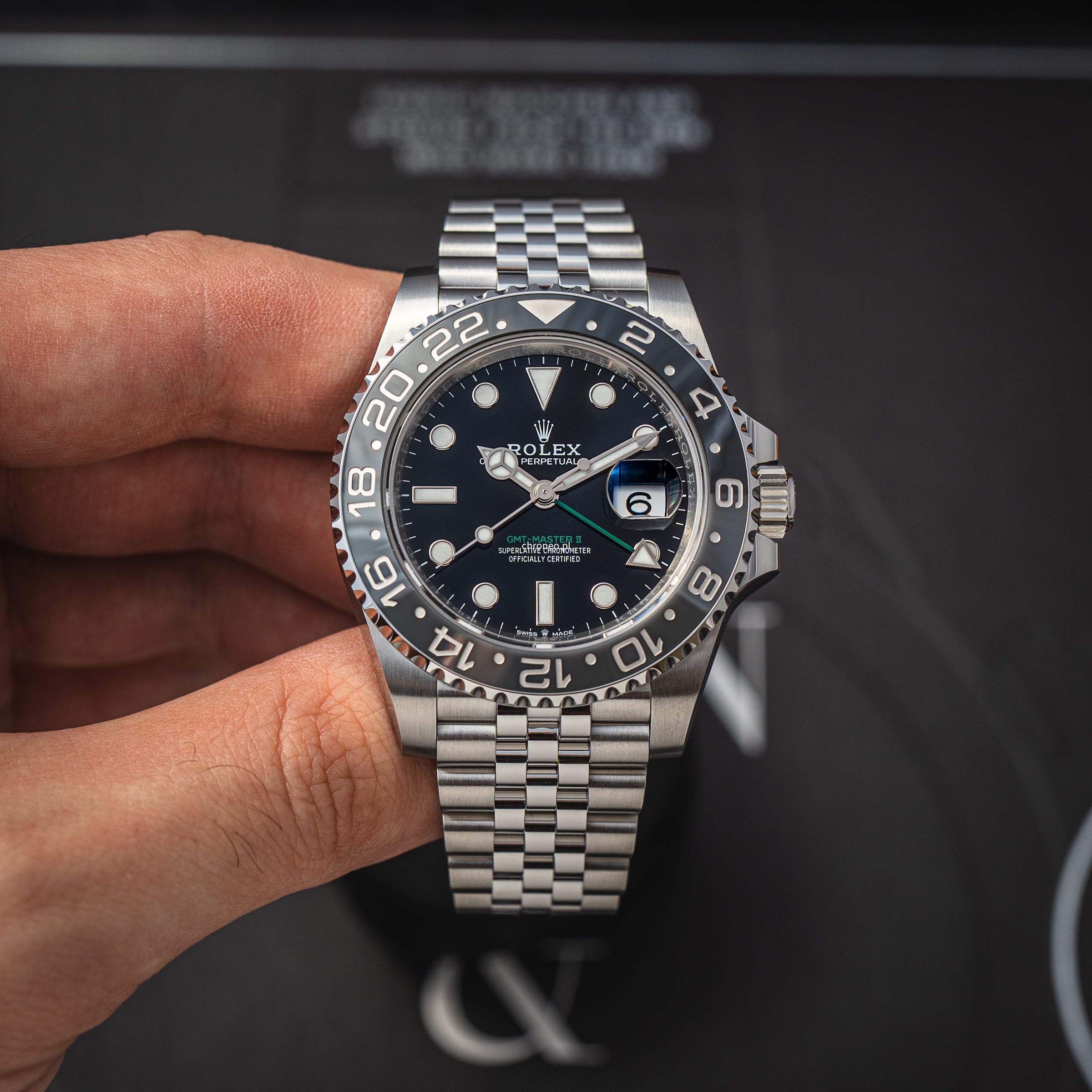 Rolex GMT-Master II 126710GRNR full set Bruce Wayne