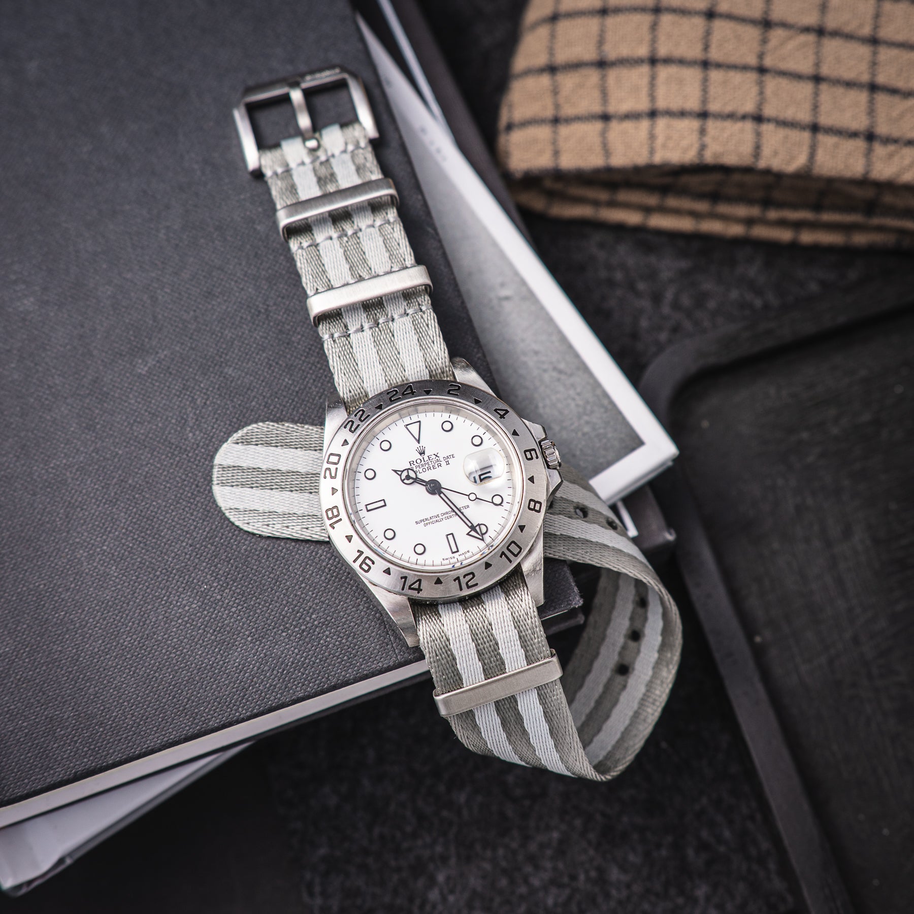 NATO Seatbelt Grey Bond - Szary