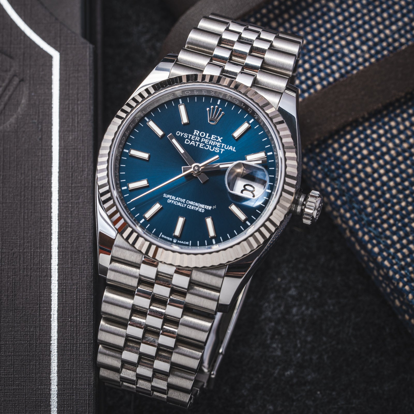 Rolex Datejust 36 mm ref. 126234 blue dial jubilee
