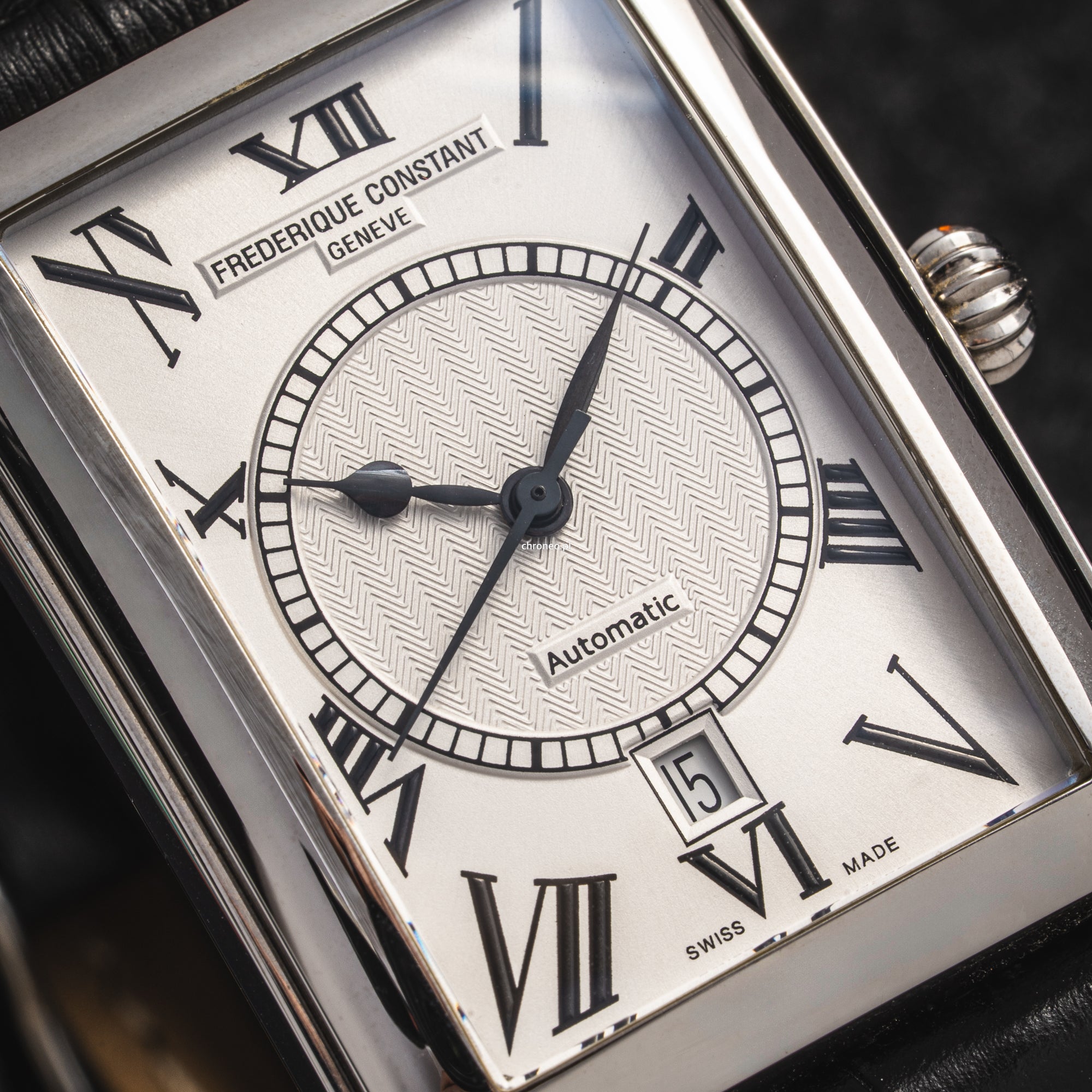 Frederique Constant Classics Heart Beat 31 mm ref. FC-303/310/315X4C4/5/6
