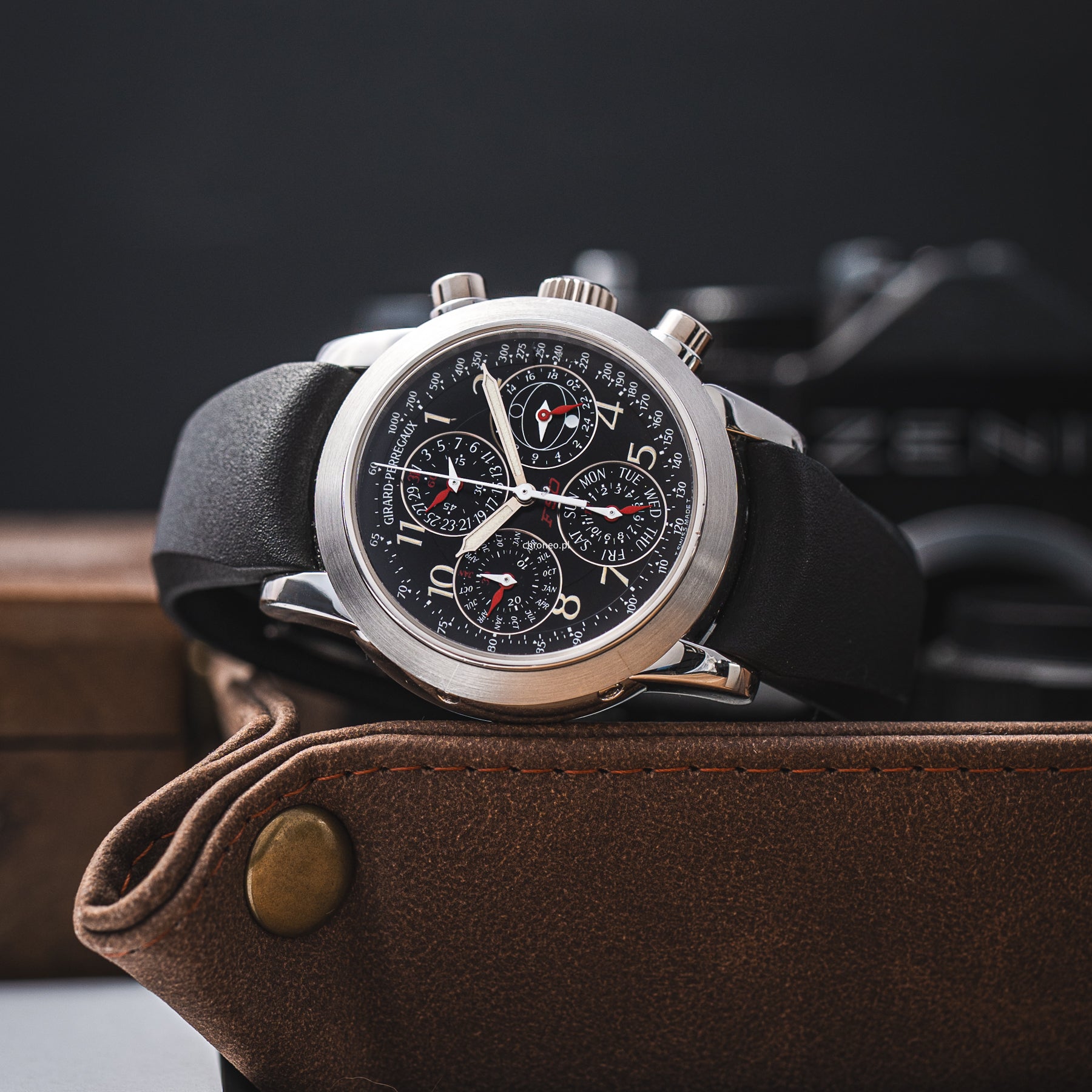 Girard Perregaux F50 Ferrari Perpetual 40 mm ref. 9025 Limited Edition