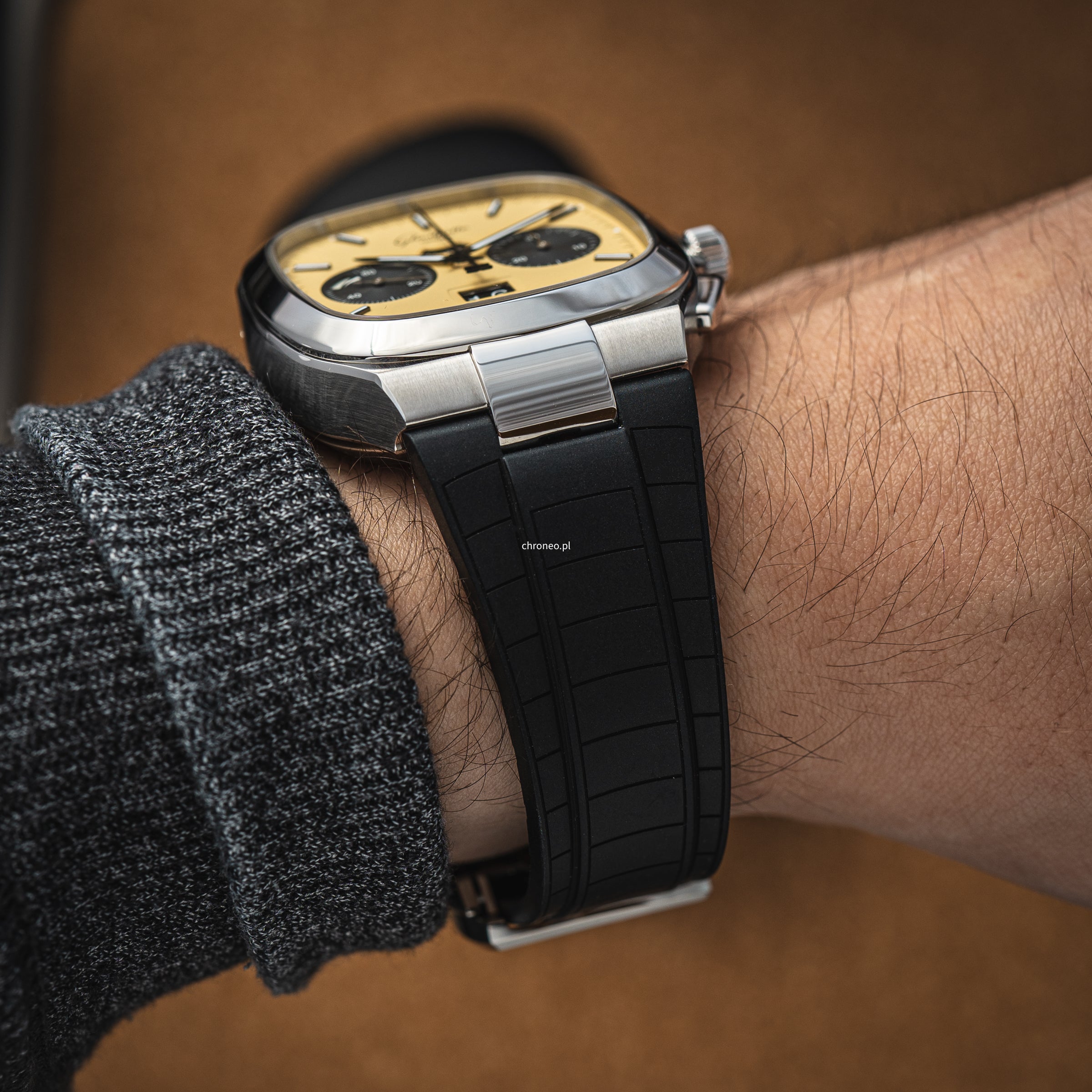 Glashütte Original Seventies Chronograph Panorama Date "Golden Bay"