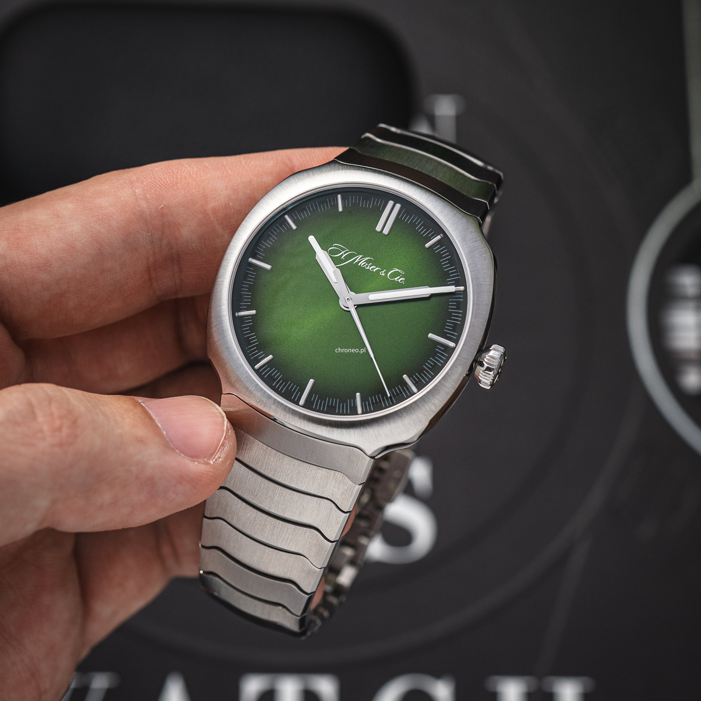 H.Moser & Cie. Streamliner Centre Seconds 40mm ref. 6200-1200