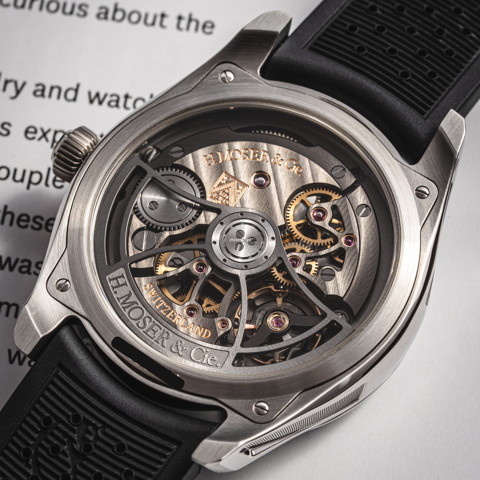 H.Moser & Cie. Pioneer Centre Seconds 40 mm ref. 3201-1201