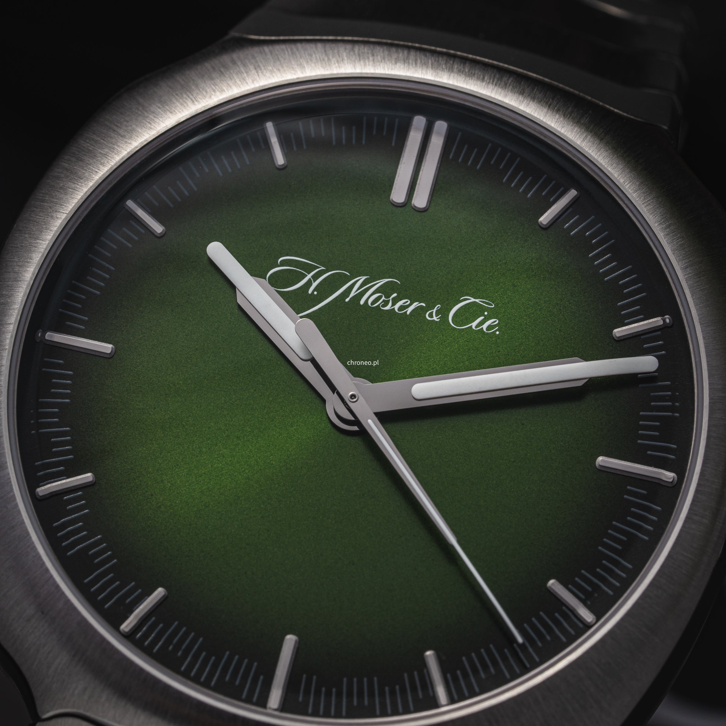H.Moser & Cie. Streamliner Centre Seconds 40mm ref. 6200-1200