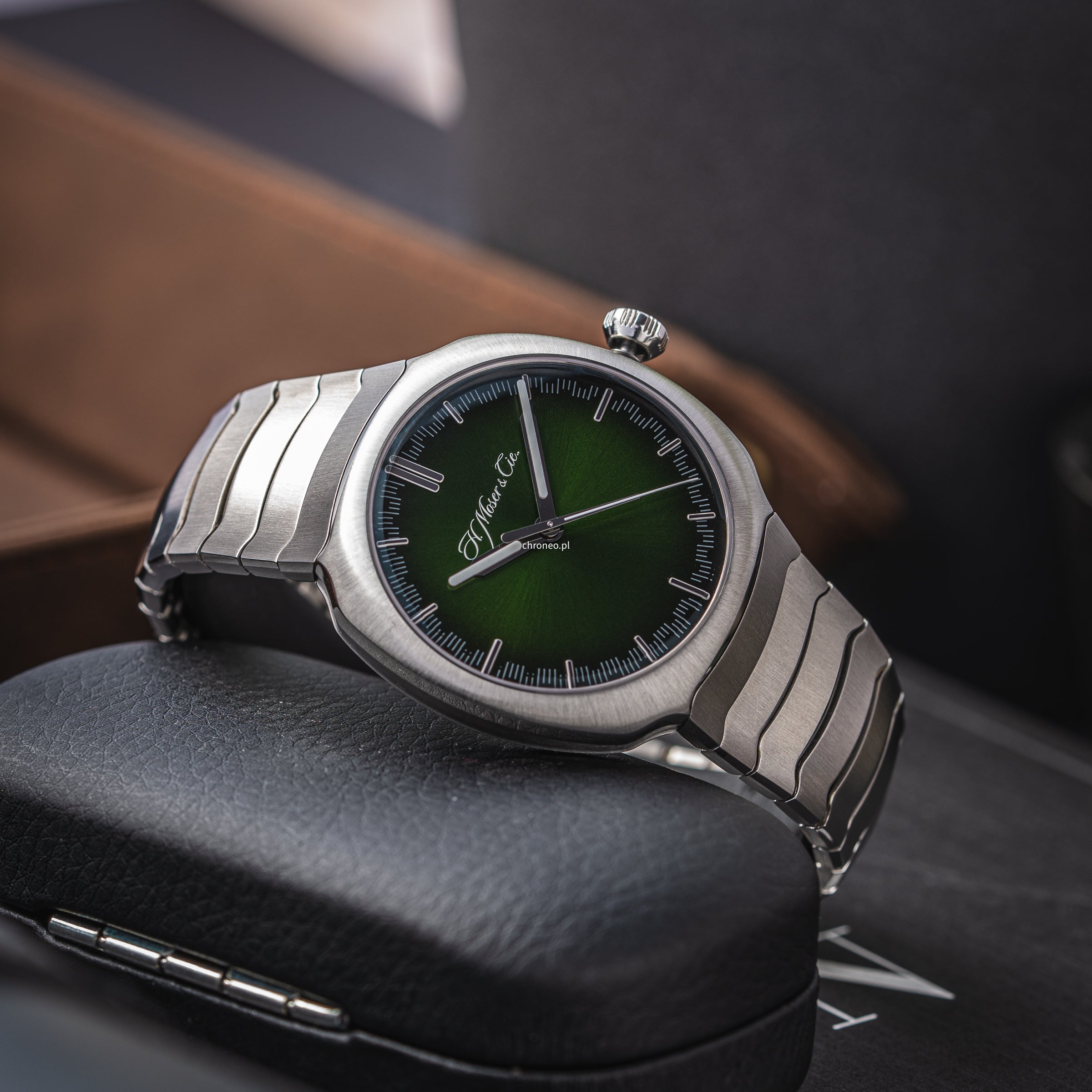 H.Moser & Cie. Streamliner Centre Seconds 40mm ref. 6200-1200