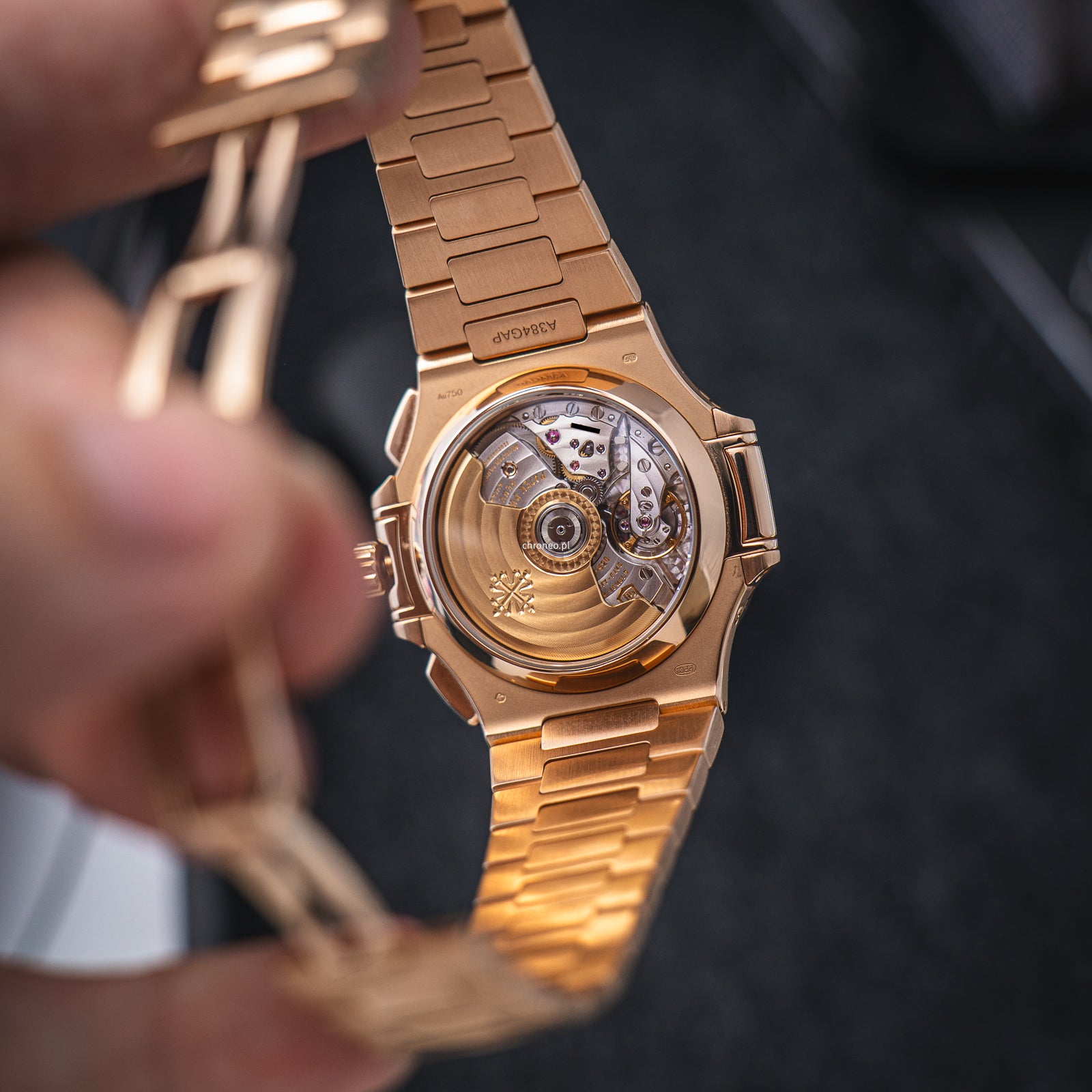 Patek Philippe Nautilus 40.5mm ref. 5980/1R-001