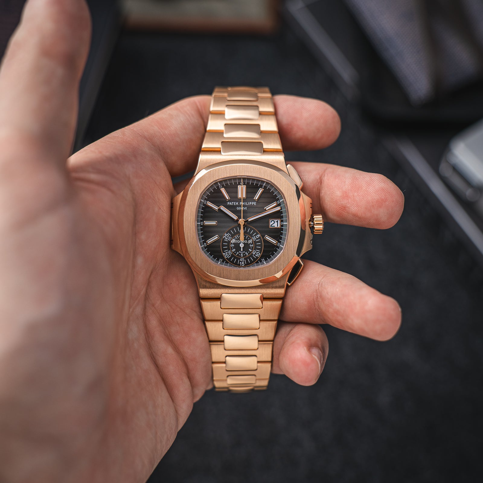 Patek Philippe Nautilus 40.5mm ref. 5980/1R-001