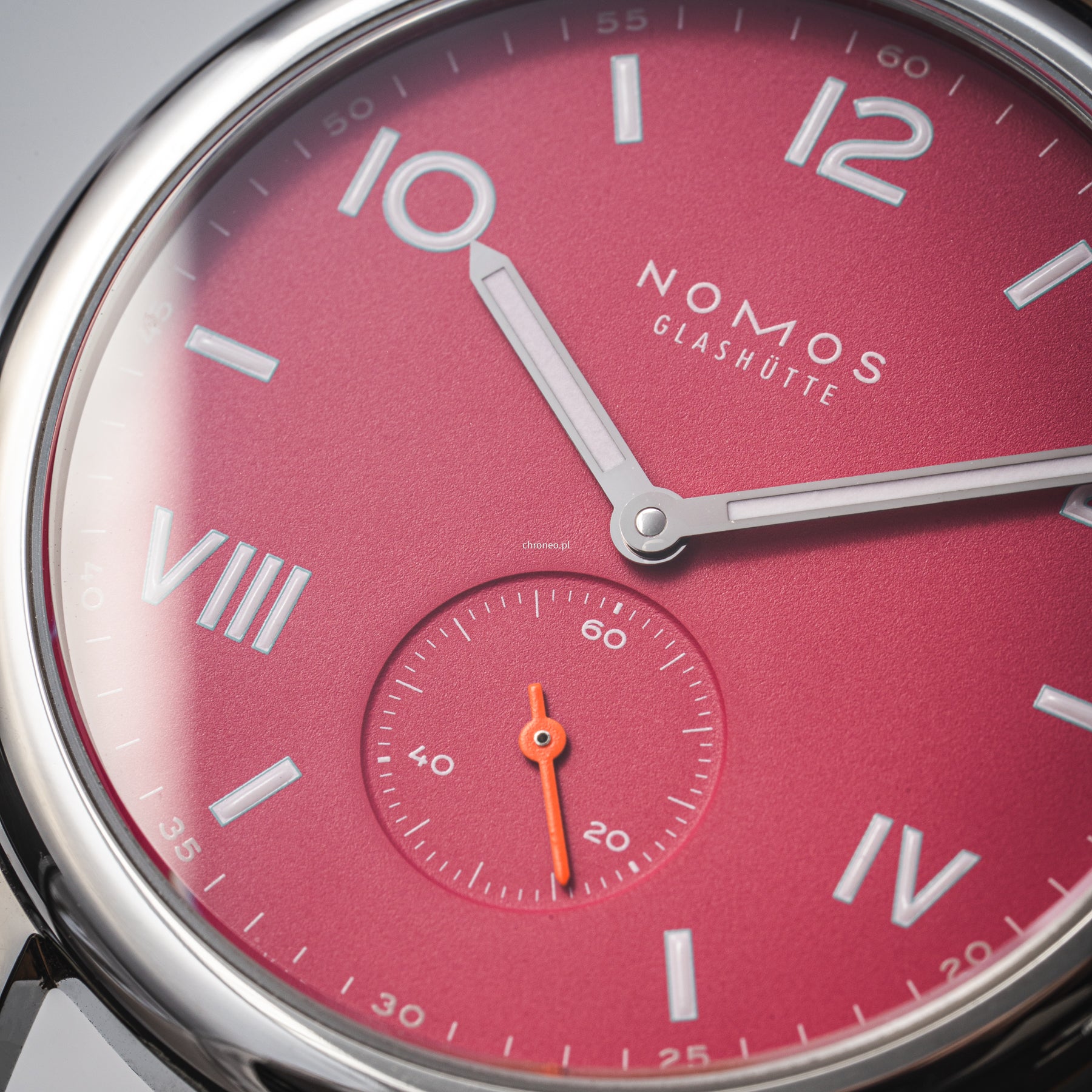 NOMOS Club Campus 38 mm Deep Pink ref. 728
