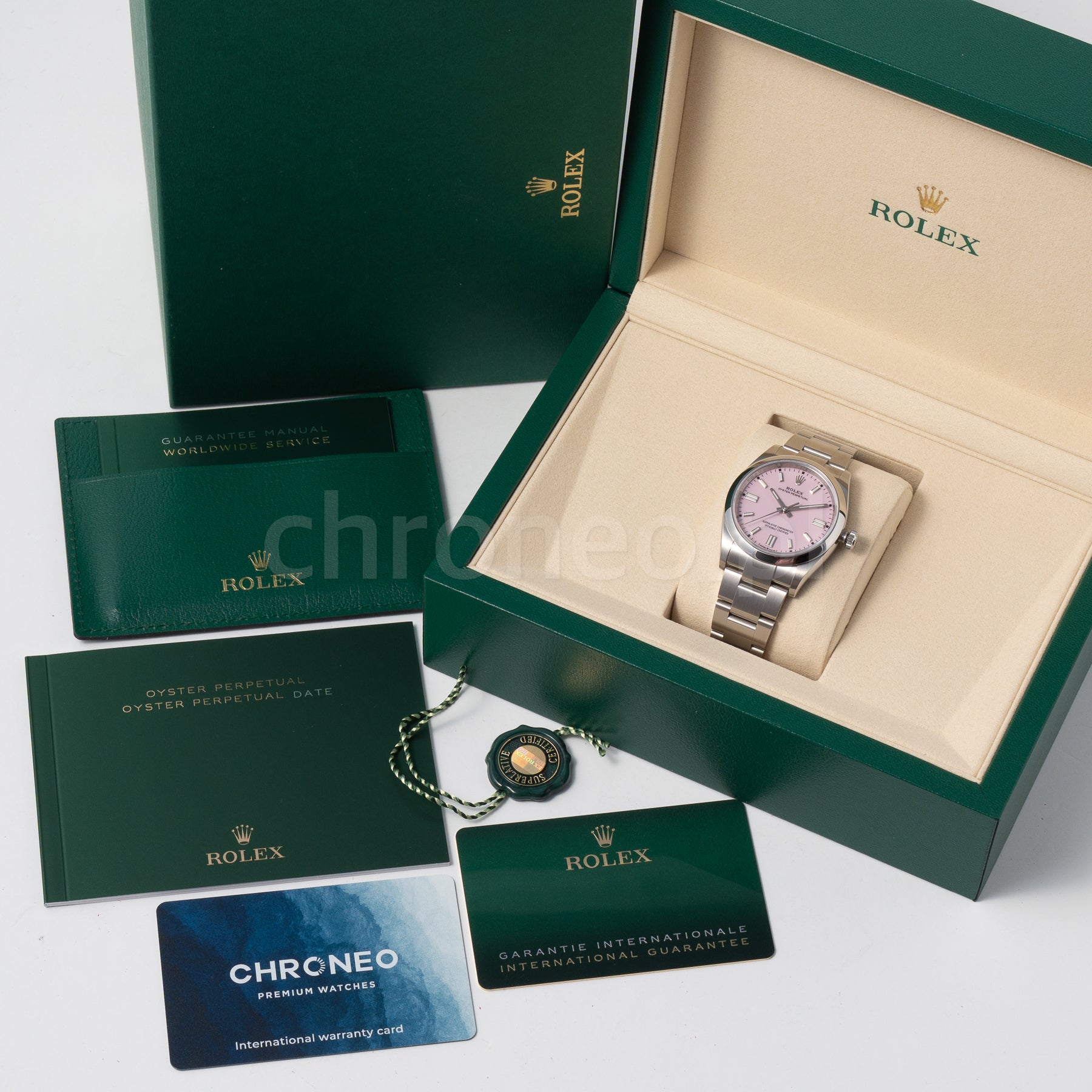 Rolex Oyster Perpetual 36 126000 Pink