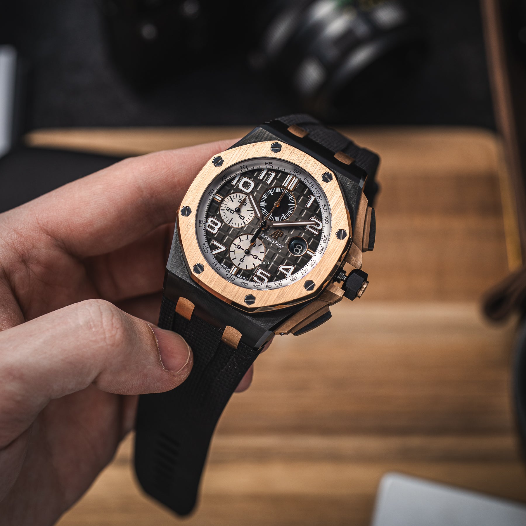 Audemars Piguet Royal Oak Offshore Selfwinding Chronograph 44mm ref. 26405NR.OO.A002CA.01