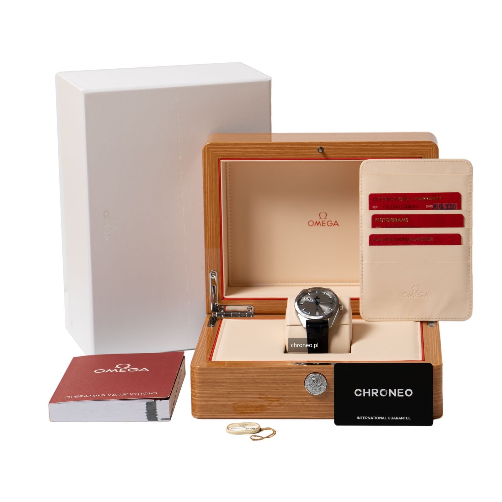 Omega Constellation Globemaster Annual Calendar 130.33.41.22.06.001
