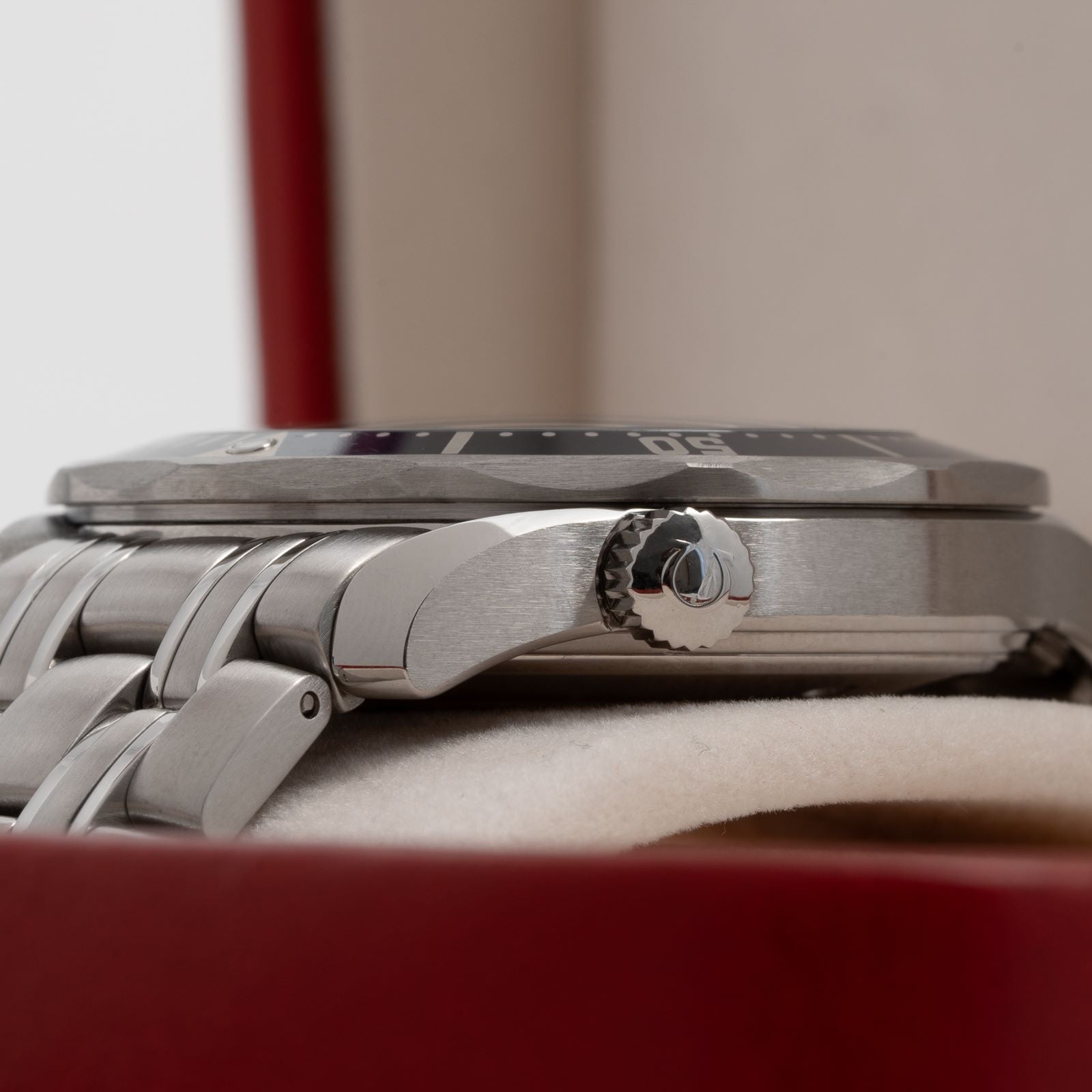 Omega Seamaster Diver 300 M ref. 25318000