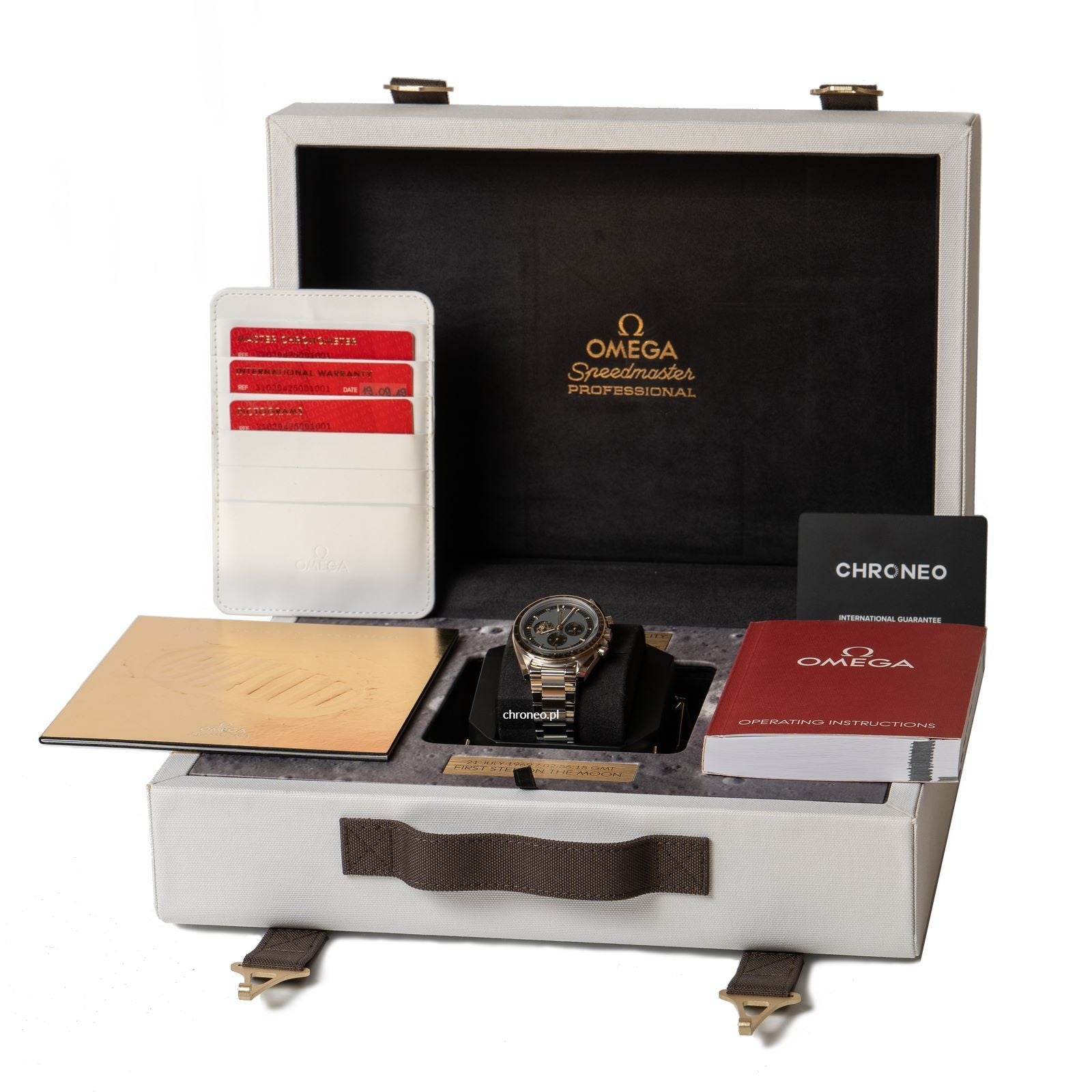 Omega Speedmaster Moonwatch Apollo 11 310.20.42.50.01.001