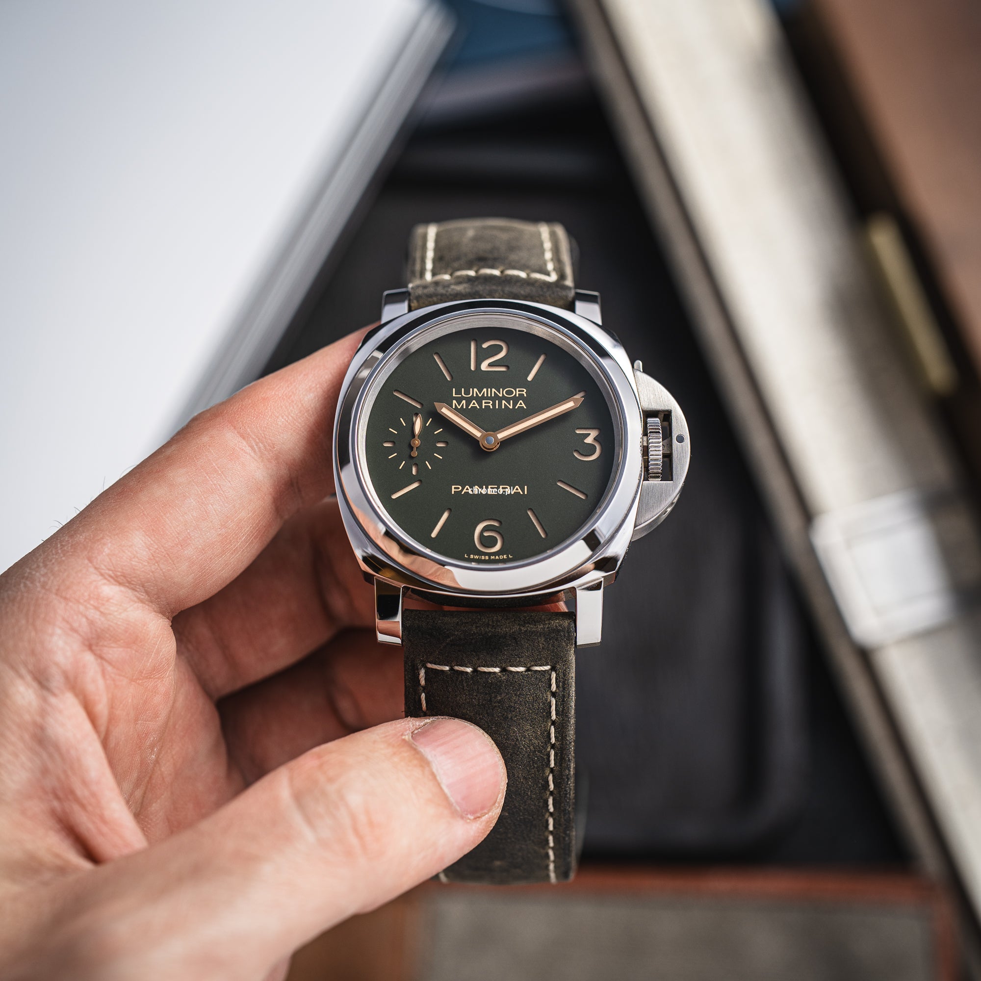 Panerai Luminor Marina 8 Days 44mm ref. PAM00911