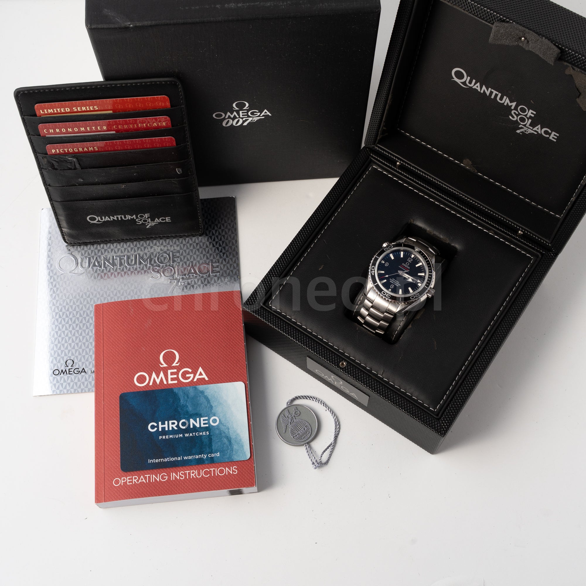 Omega Seamaster Planet Ocean Quantum Of Solace 222.30.46.20.01.001
