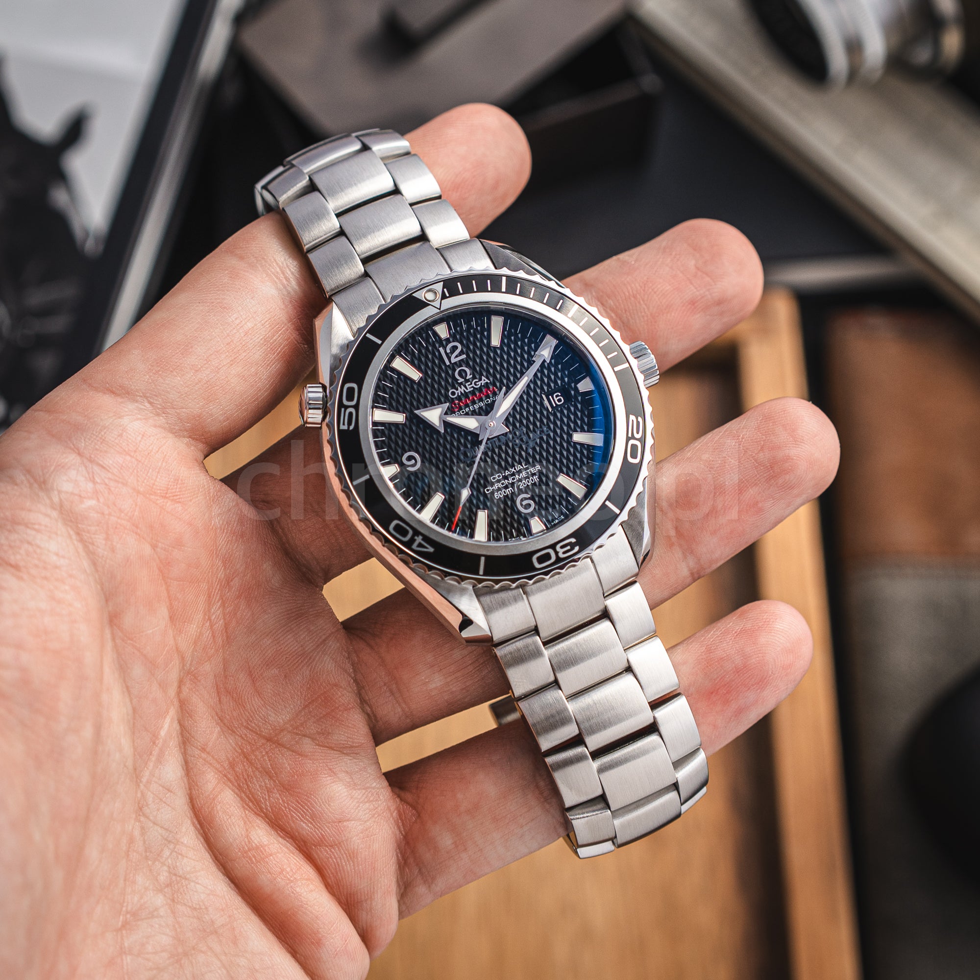 Omega Seamaster Planet Ocean Quantum Of Solace ref. 222.30.46.20.01.001