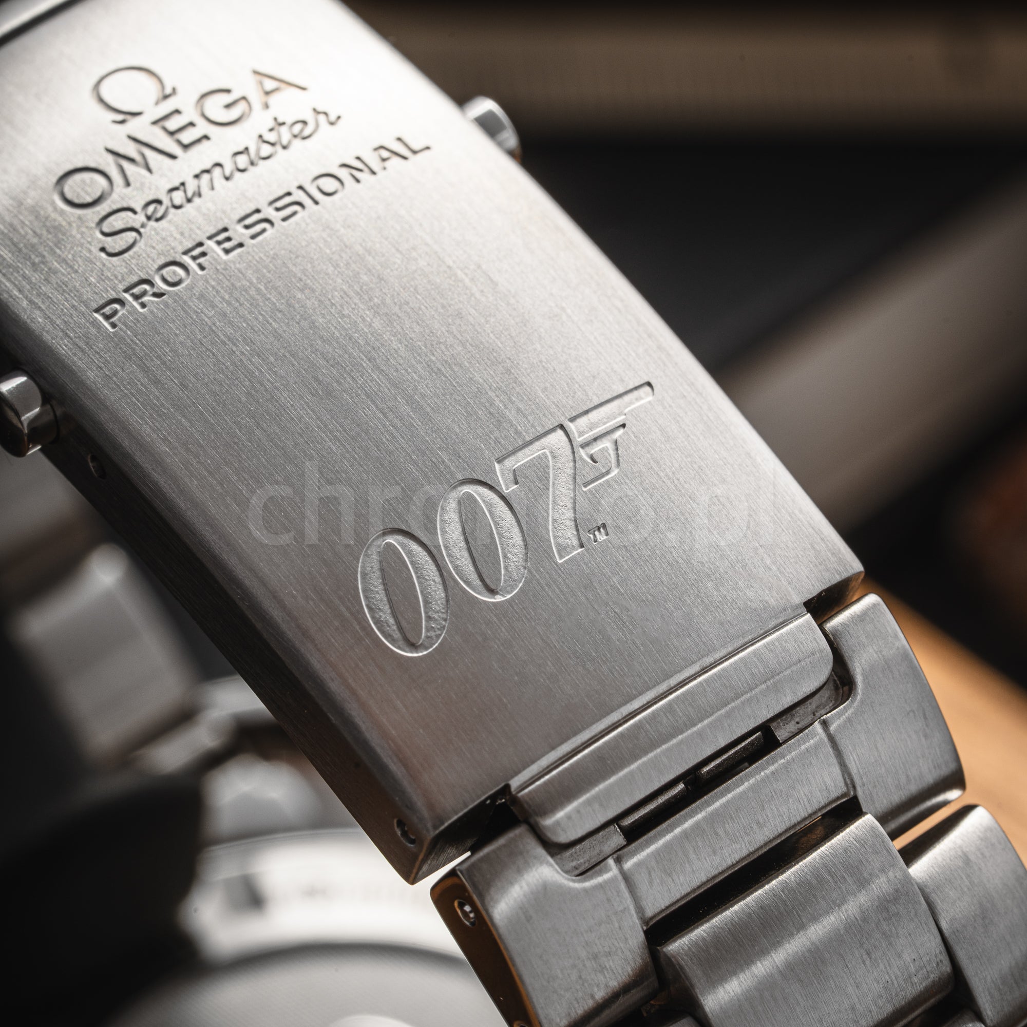 Omega Seamaster Planet Ocean Quantum Of Solace 222.30.46.20.01.001