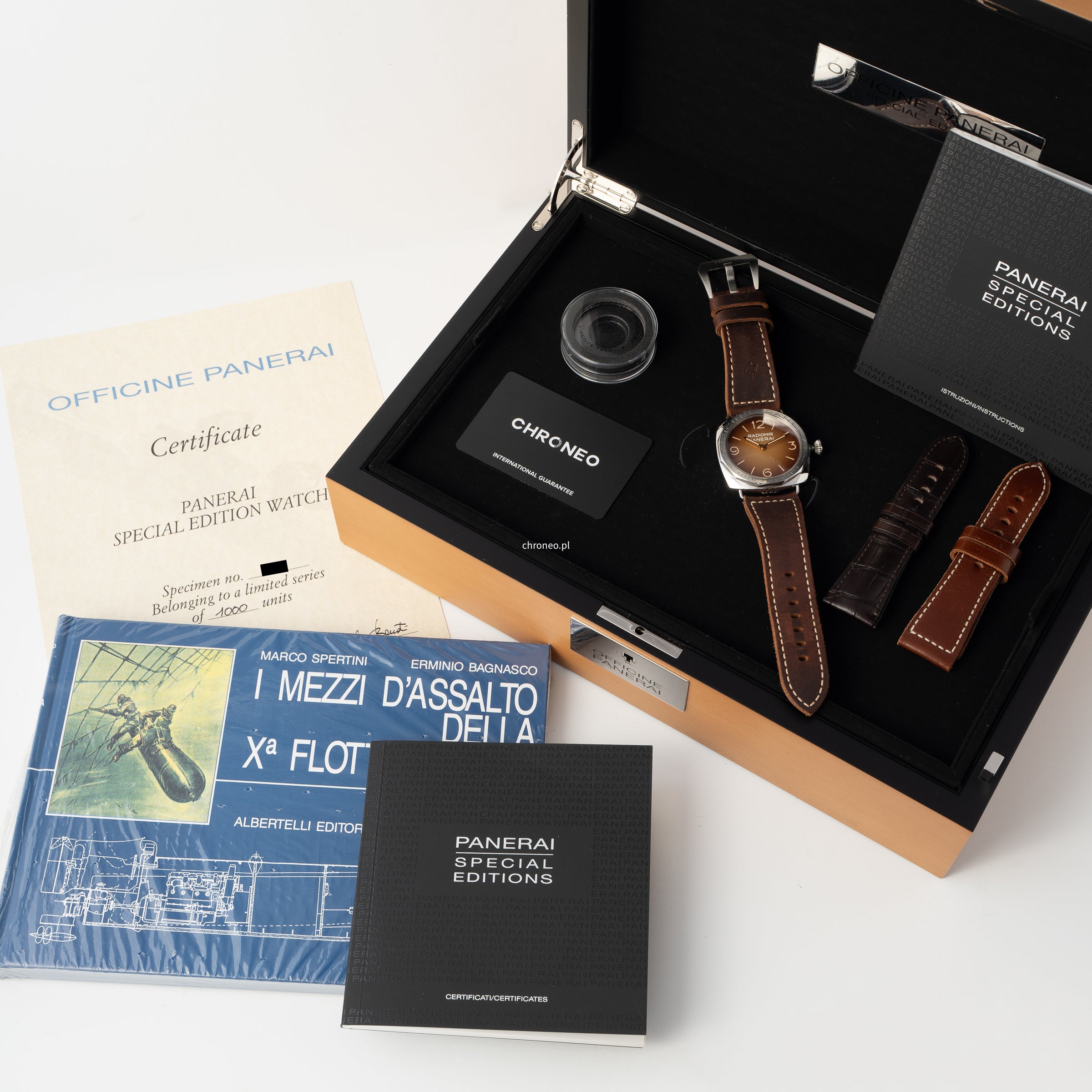 Panerai Radiomir 3 Days 47mm ref. PAM00687 Special Editions