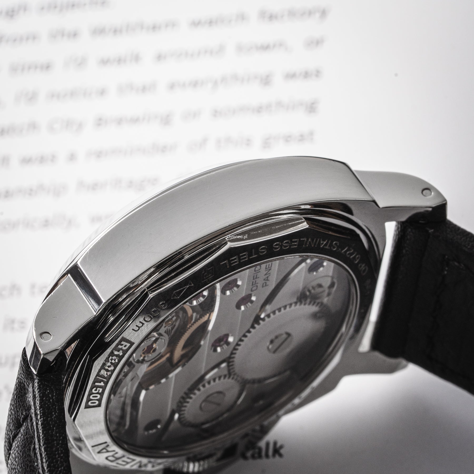 Panerai Luminor Base 44 mm ref. PAM00112