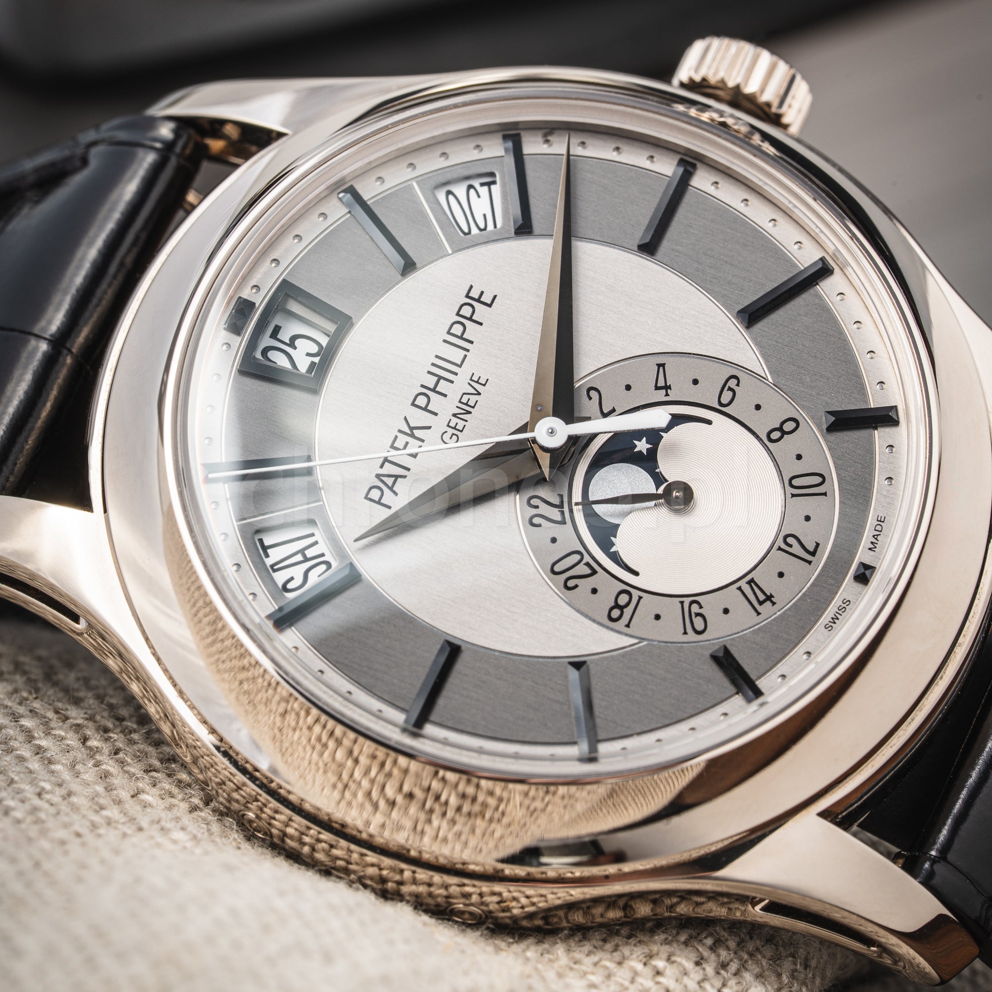 Patek Philippe Annual Calendar 40 mm ref. 5205