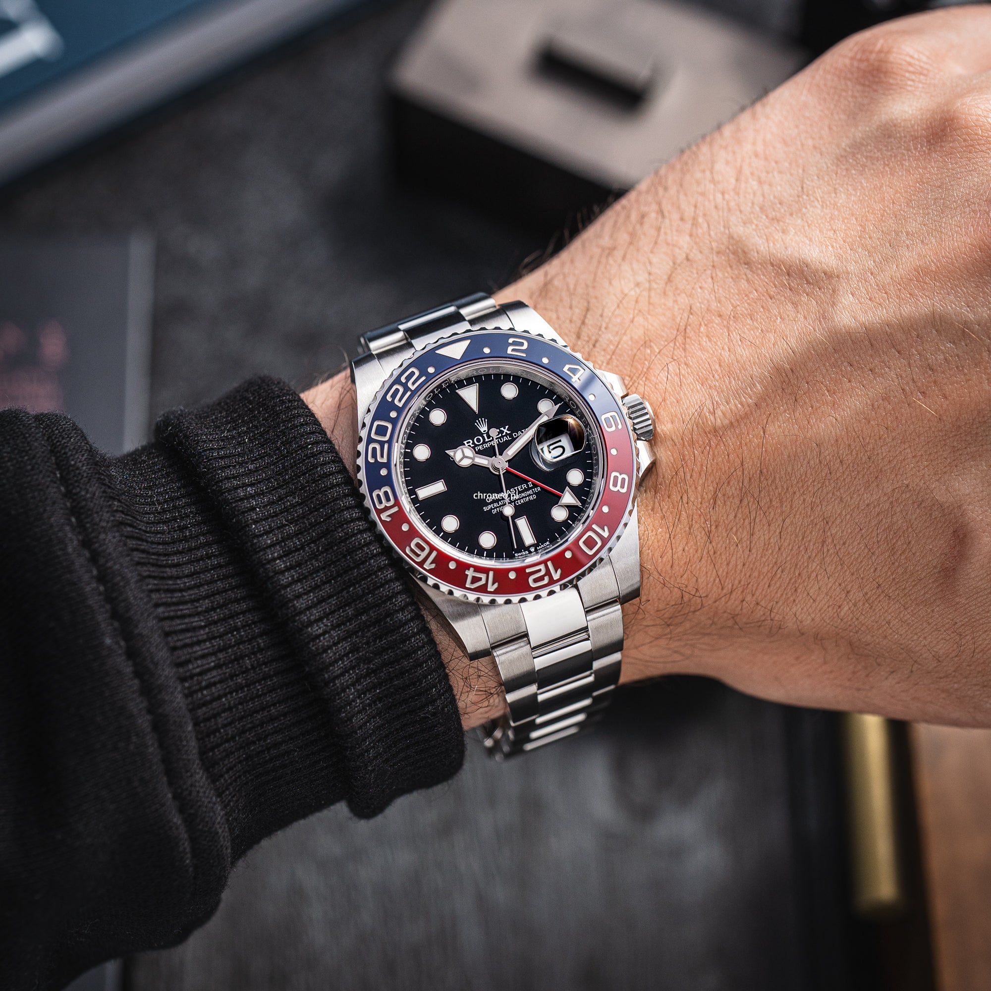 Rolex GMT-Master II 40mm ref. 126710BLRO Pepsi