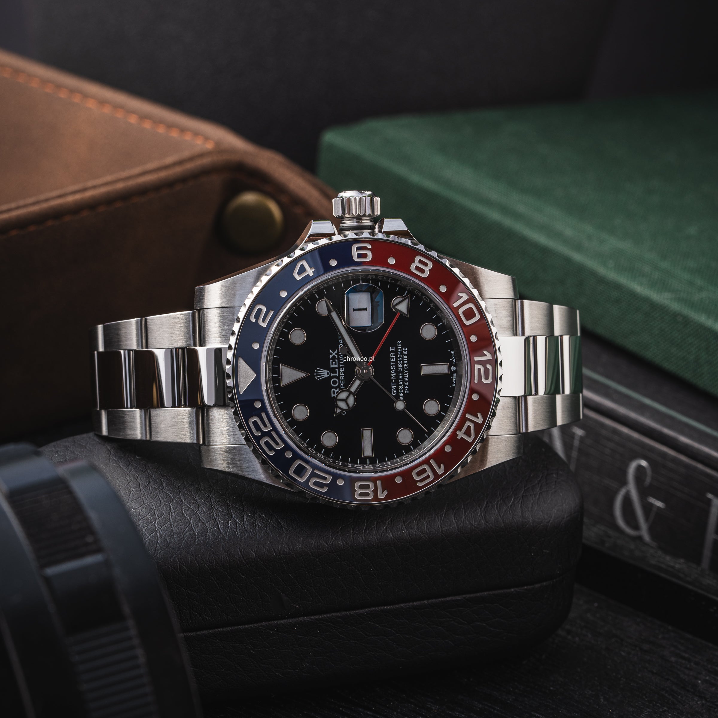 Rolex GMT-Master II 40mm ref. 126710BLRO Pepsi