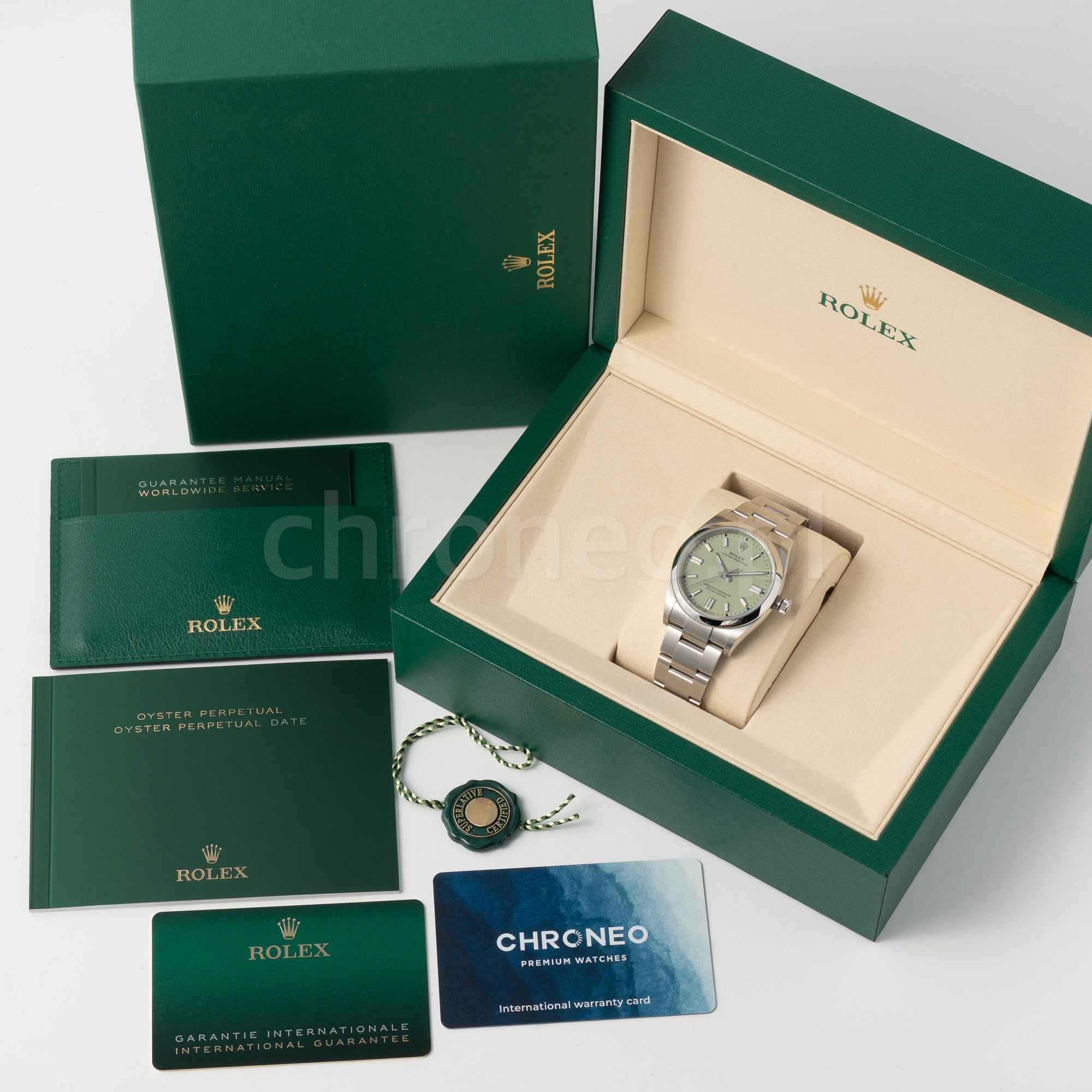 Rolex Oyster Perpetual 36 126000 Pistachio