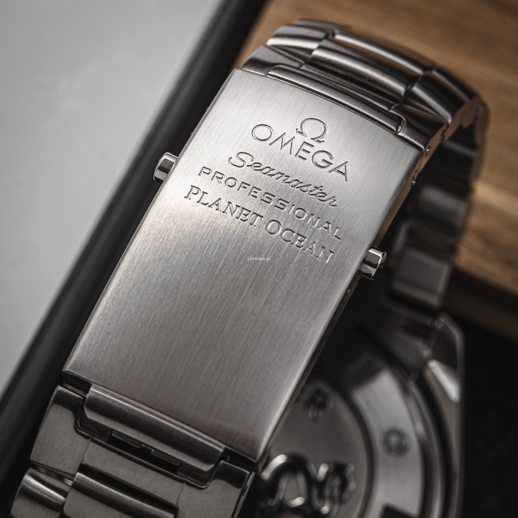 Omega Seamaster Planet Ocean 2200.51.00