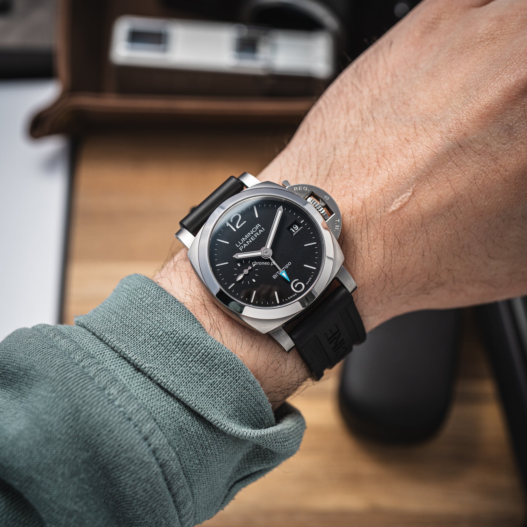 Panerai Luminor Quaranta Bitempo 40 mm ref. PAM 01365