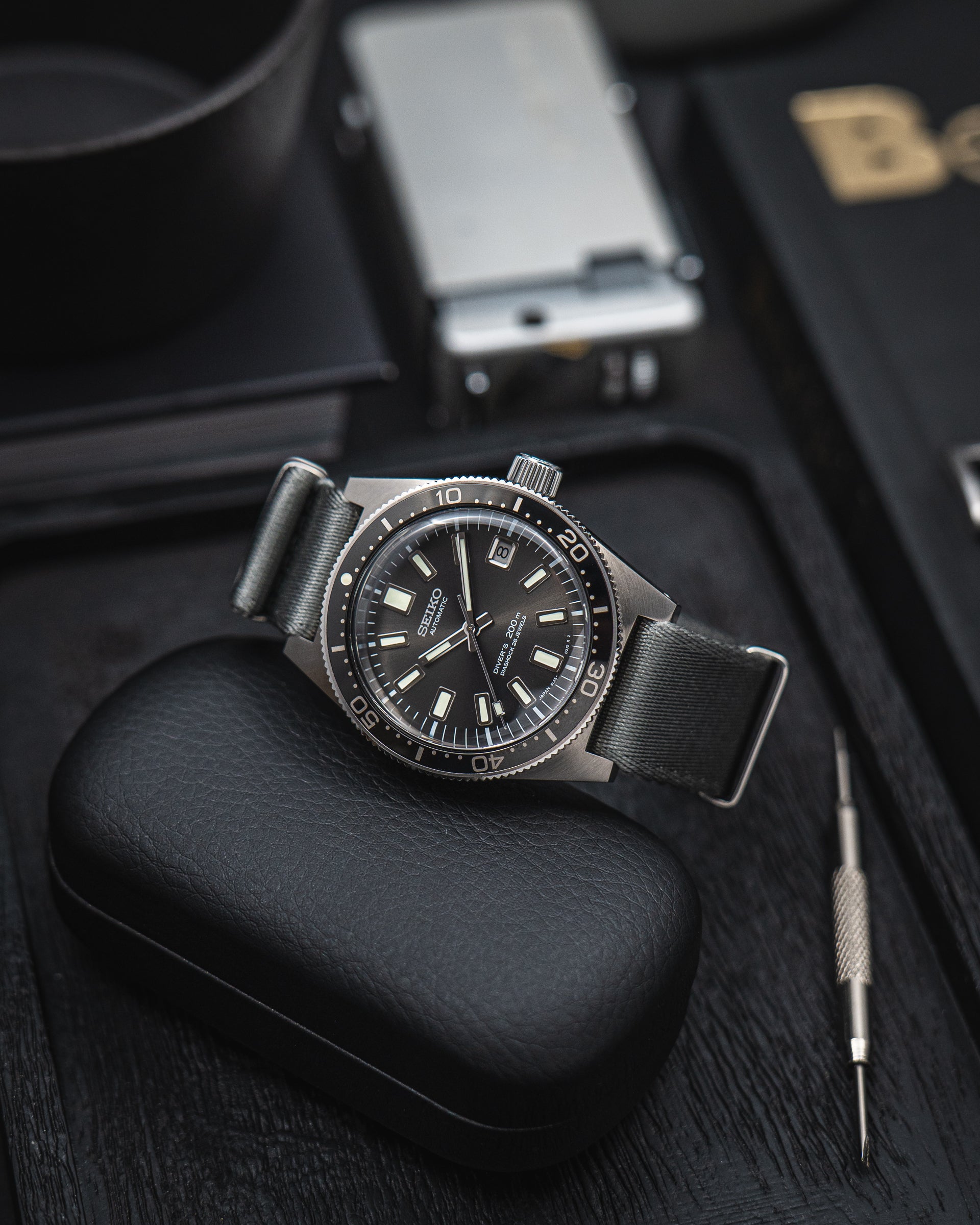 NATO Grey