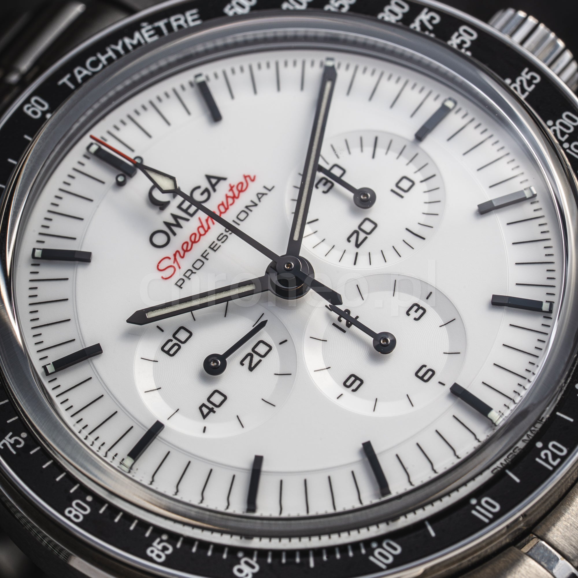 Omega Speedmaster Professional Moonwatch White 310.30.42.50.04.001