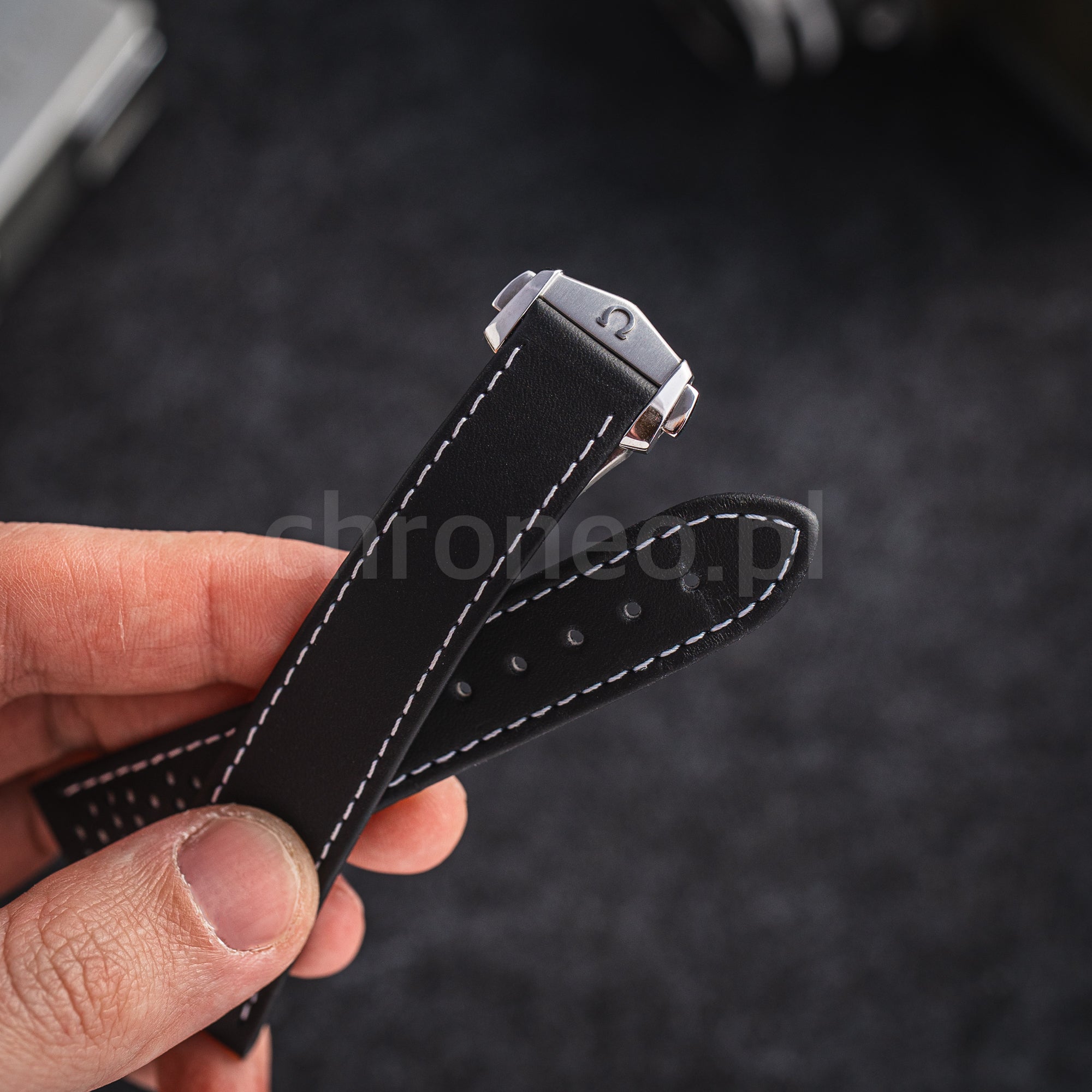 Omega Speedmaster Professional Moonwatch White 310.30.42.50.04.001