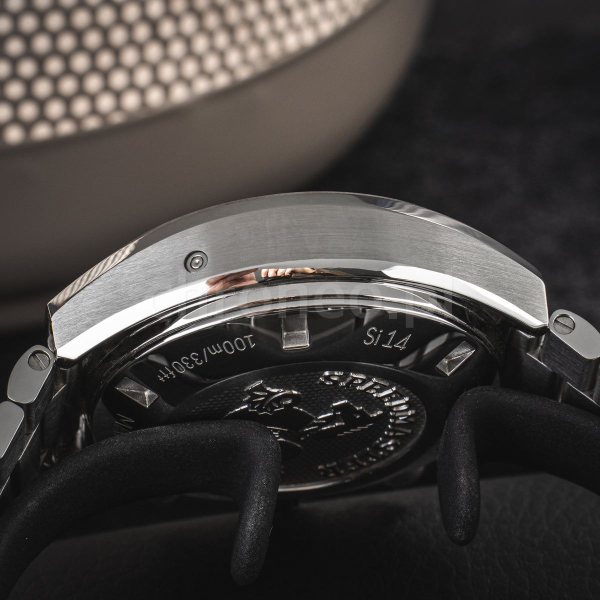 Omega Speedmaster Mark II 327.10.43.50.06.001