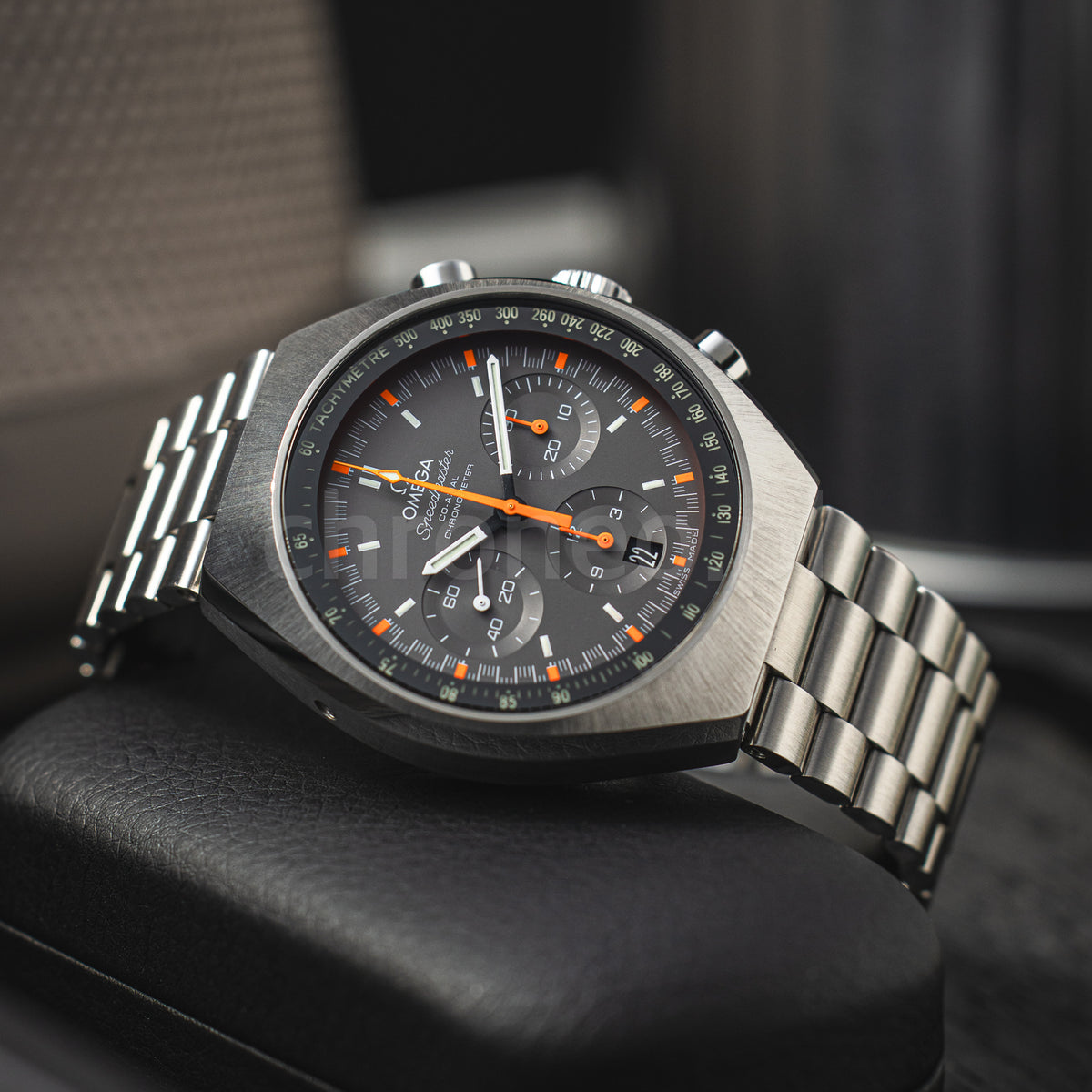 Omega Speedmaster Mark II 327.10.43.50.06.001
