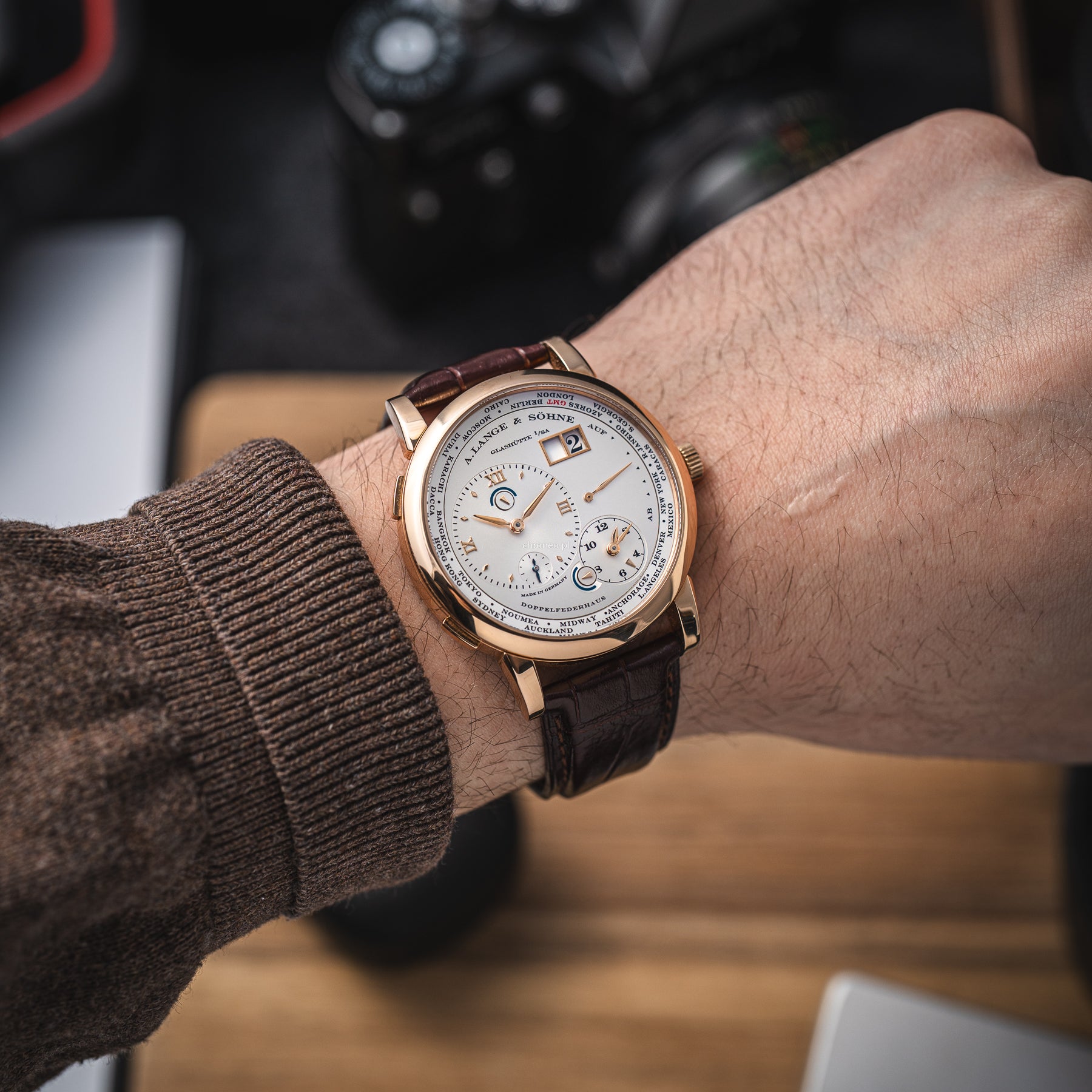 A. Lange & Söhne Lange 1 Time Zone 41.9 mm ref. 116.032