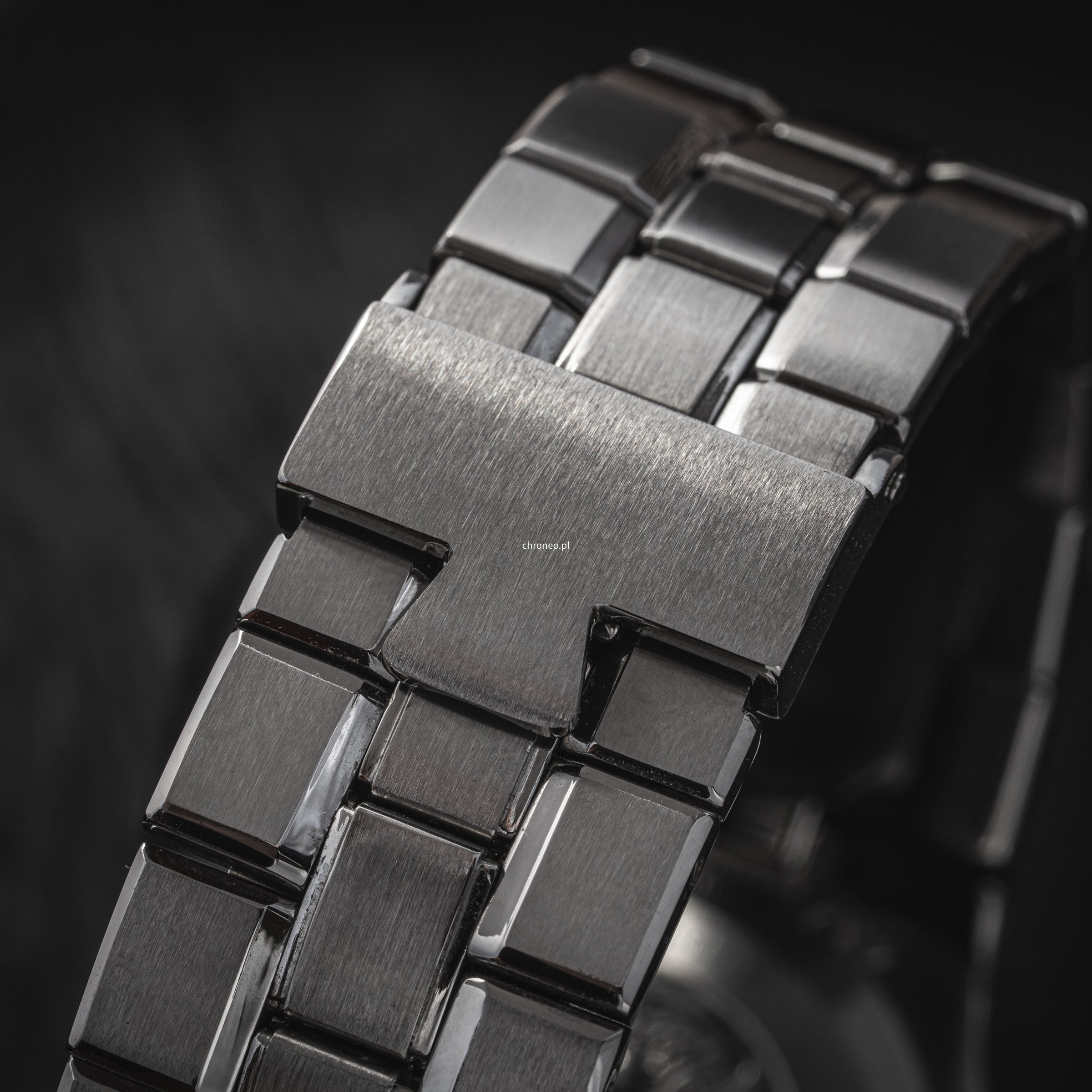 Vacheron Constantin Overseas 37 mm ref. 42042/423A