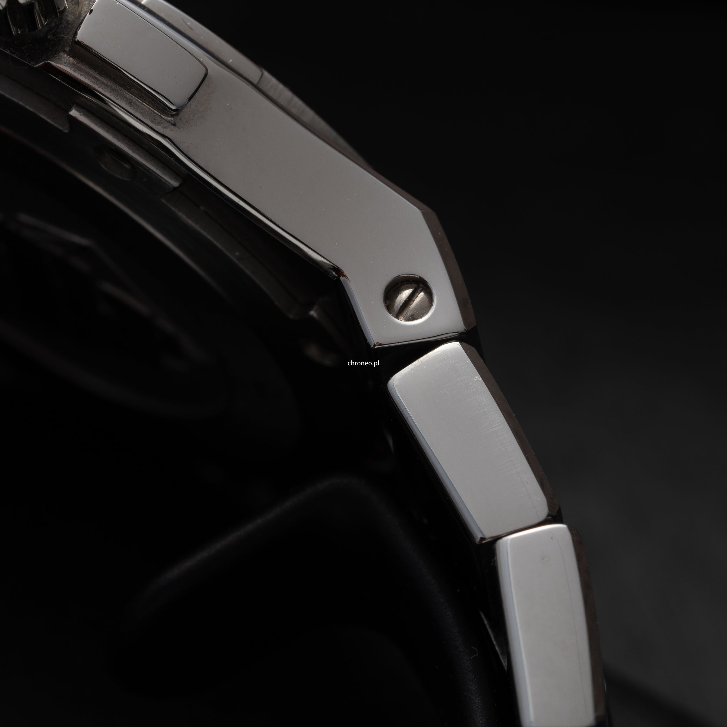 Vacheron Constantin Overseas 37 mm ref. 42042/423A