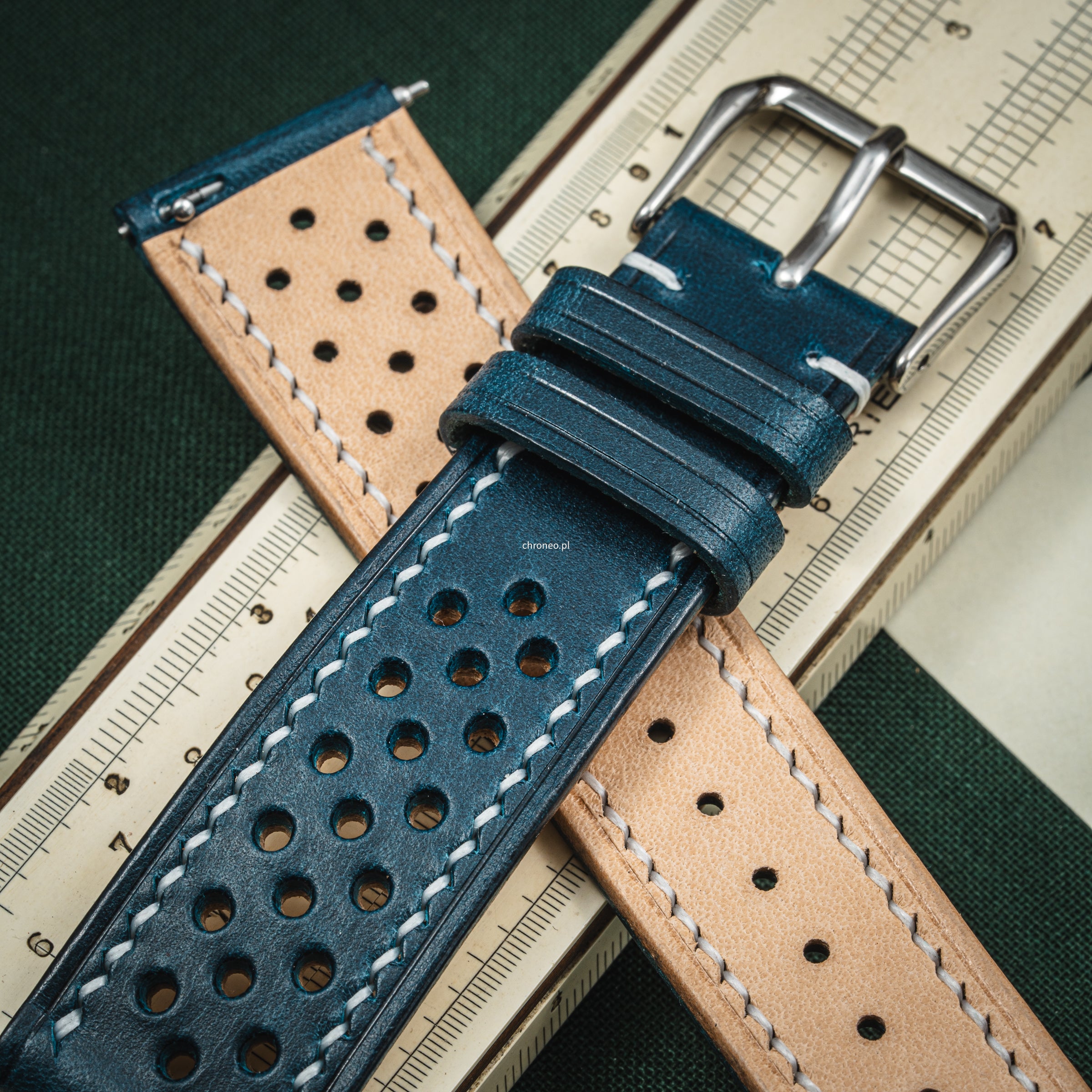 Ręcznie szyty pasek do zegarka A. Kucharski LeatherWalpier Buttero Rally Blue/White