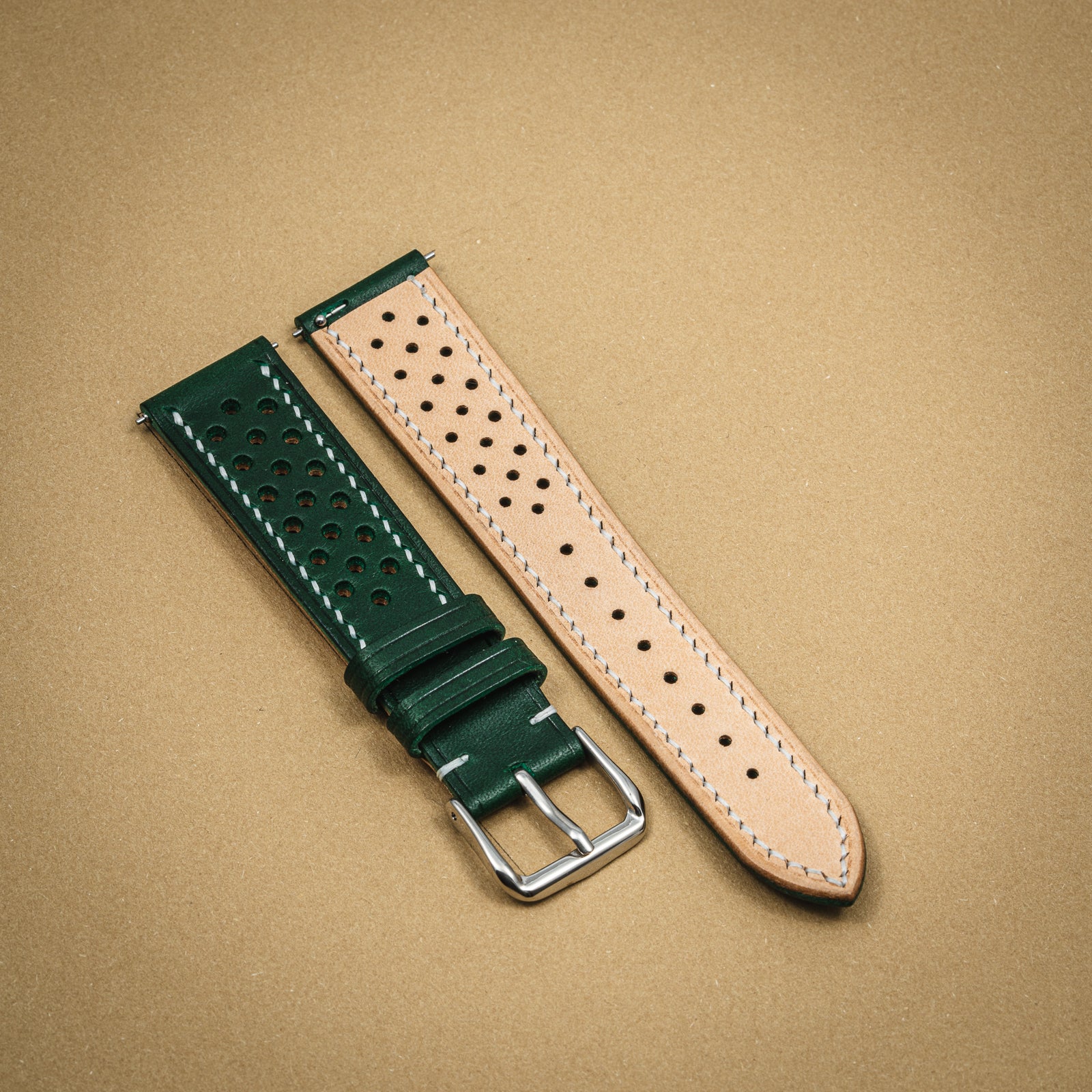 Hand-stitched Walpier Buttero Rally Green/White