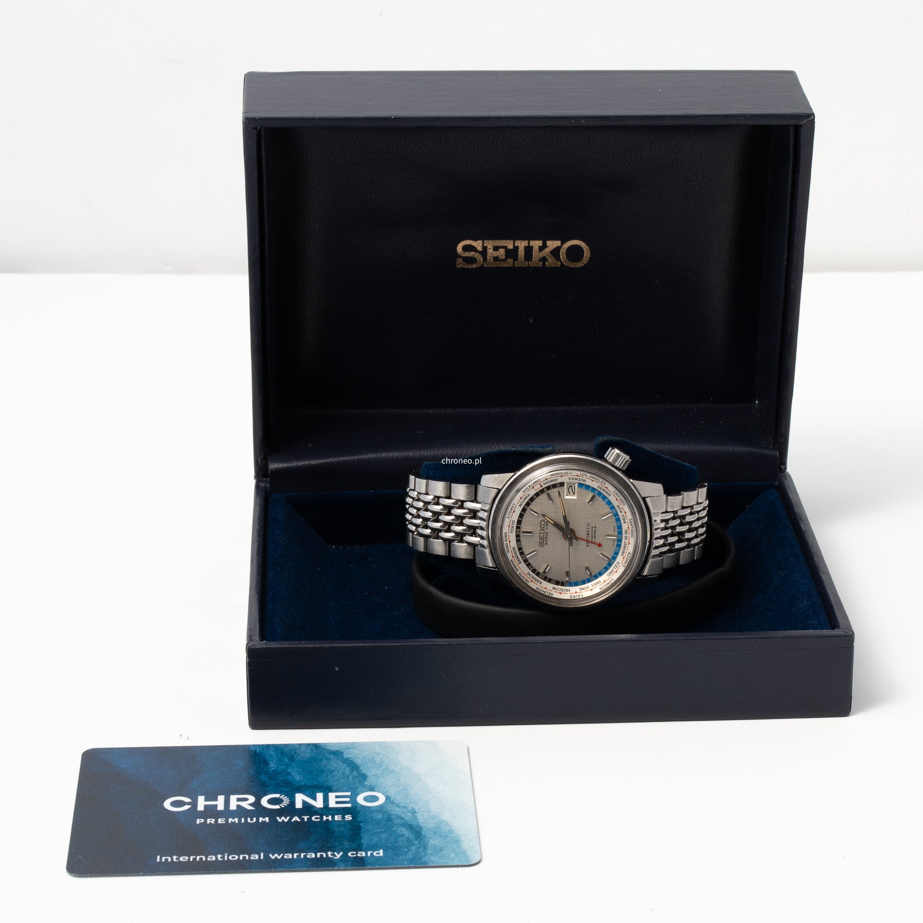 Seiko World Time 37.5 mm ref. 6217-7000