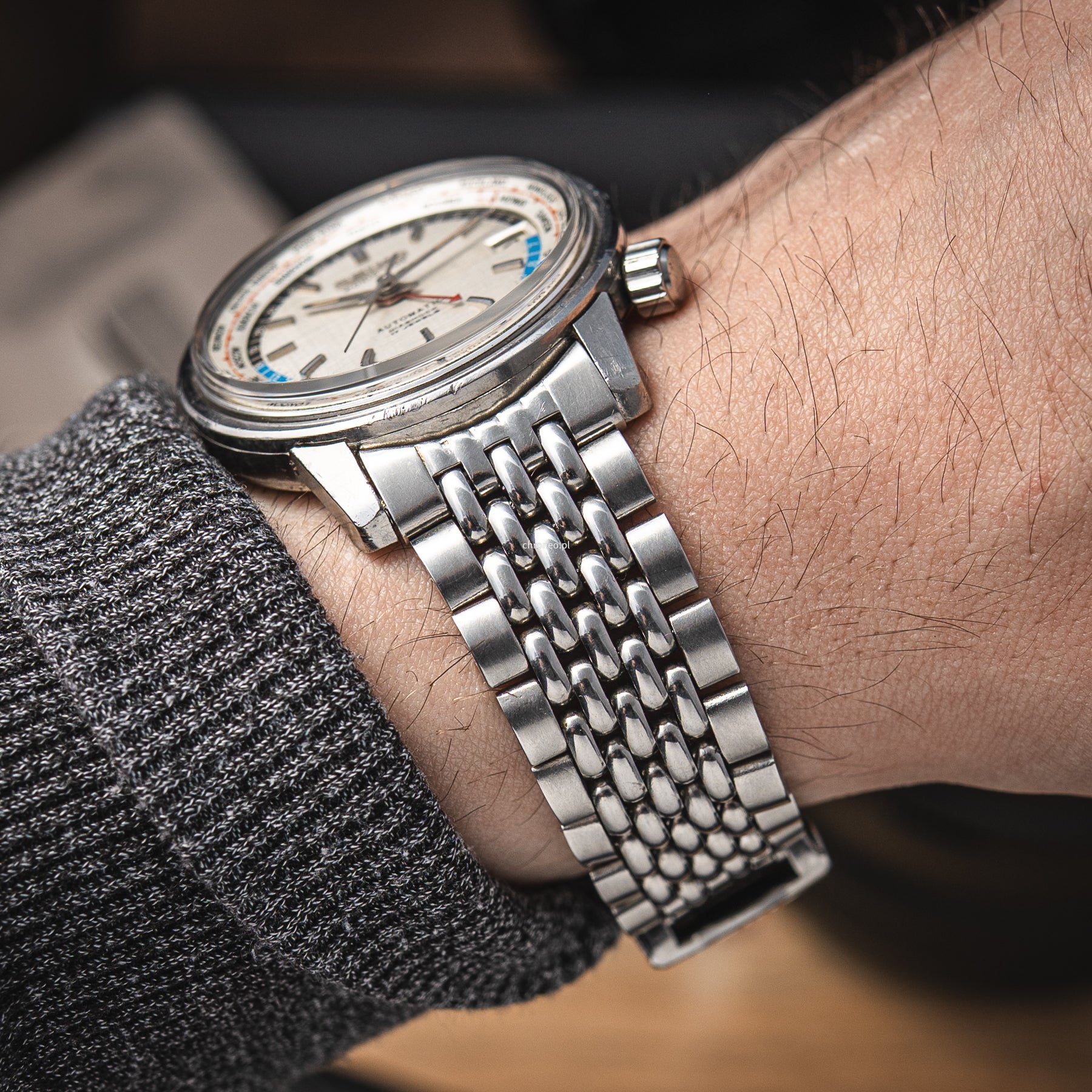 Seiko World Time 37.5 mm ref. 6217-7000