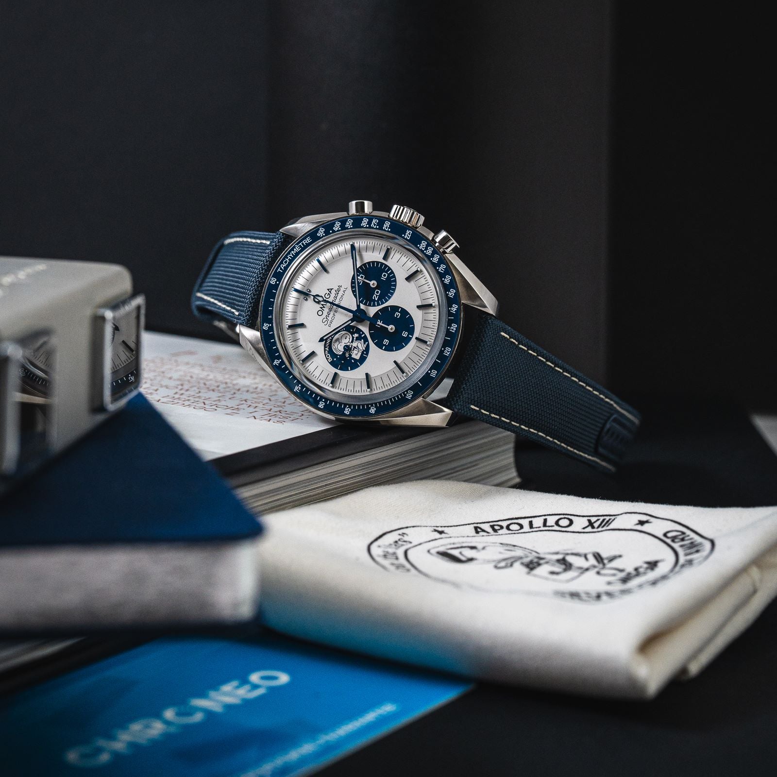 Omega Speedmaster 'Silver Snoopy Award' 42mm ref. 310.32.42.50.02.001