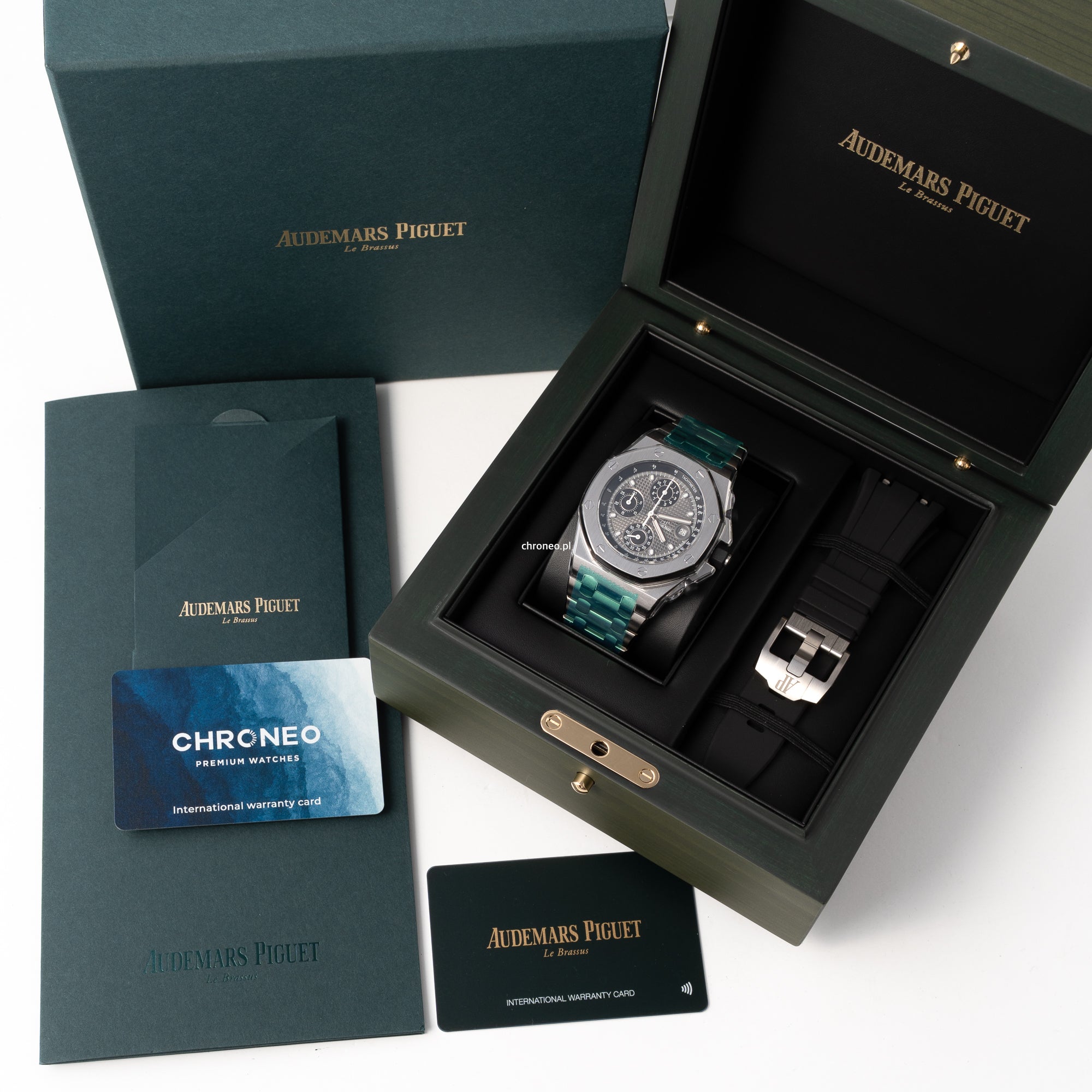Audemars Piguet Royal Oak Offshore Chronograph 26238TI.OO.2000TI.01