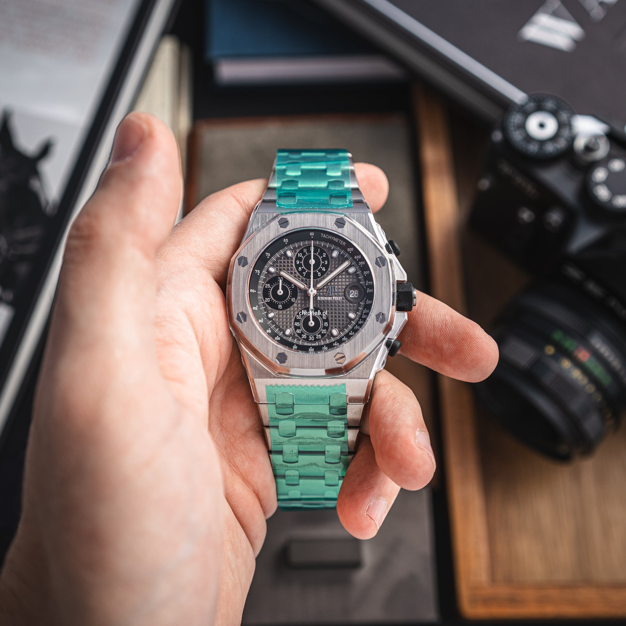Audemars Piguet Royal Oak Offshore Chronograph 42 mm ref. 26238TI.OO.2000TI.01