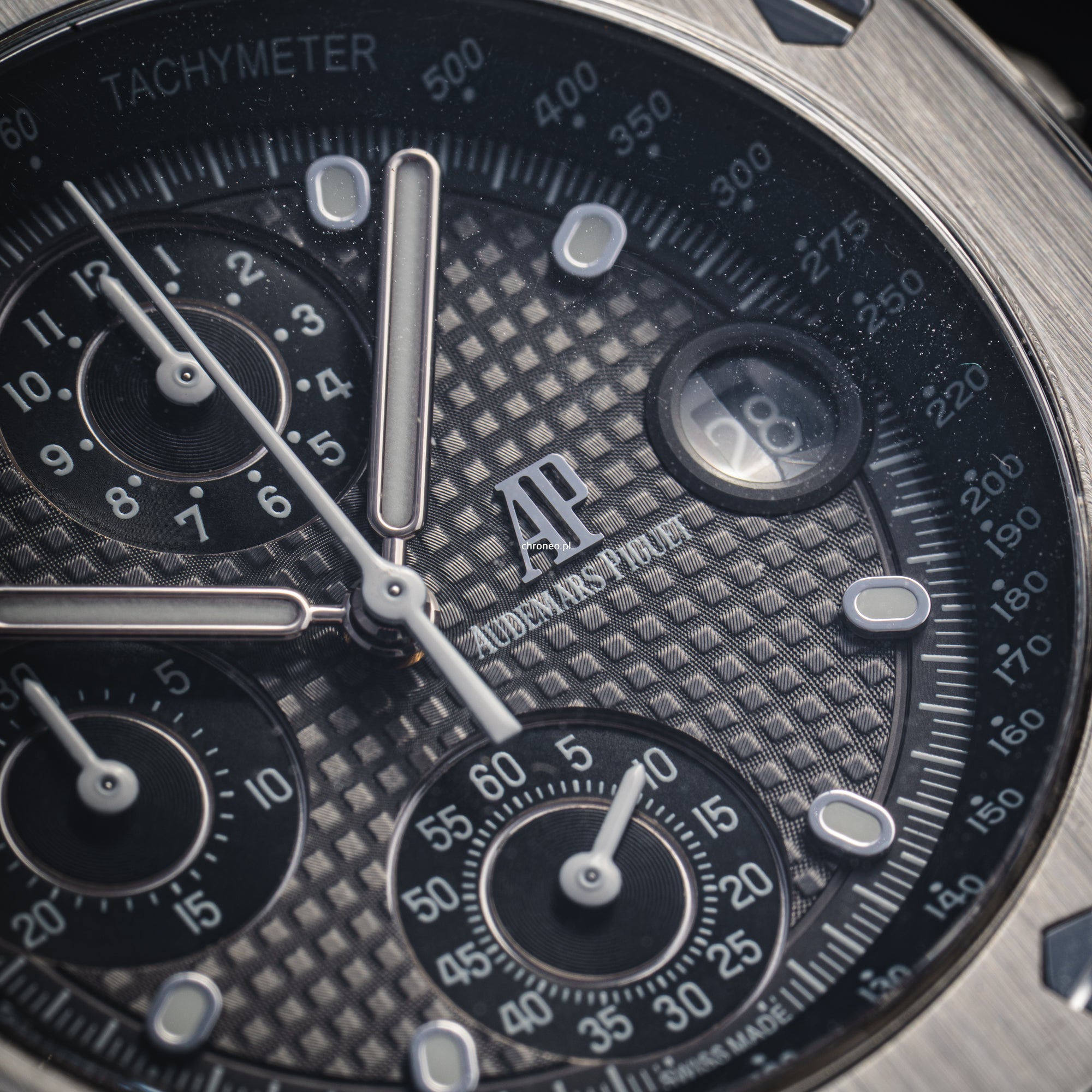 Audemars Piguet Royal Oak Offshore Chronograph 42 mm ref. 26238TI.OO.2000TI.01