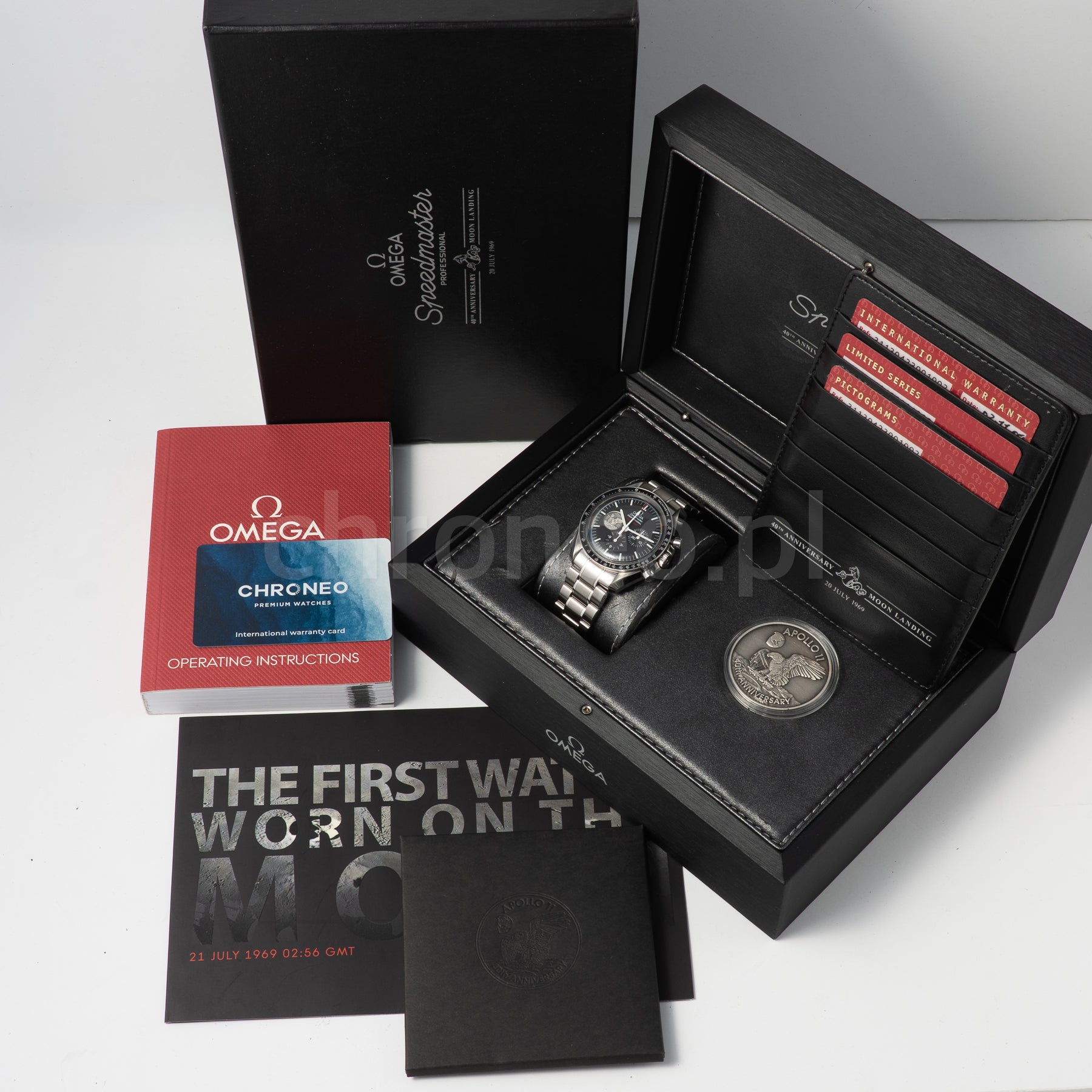 Omega Speedmaster Moonwatch Apollo 11 311.30.42.30.01.002